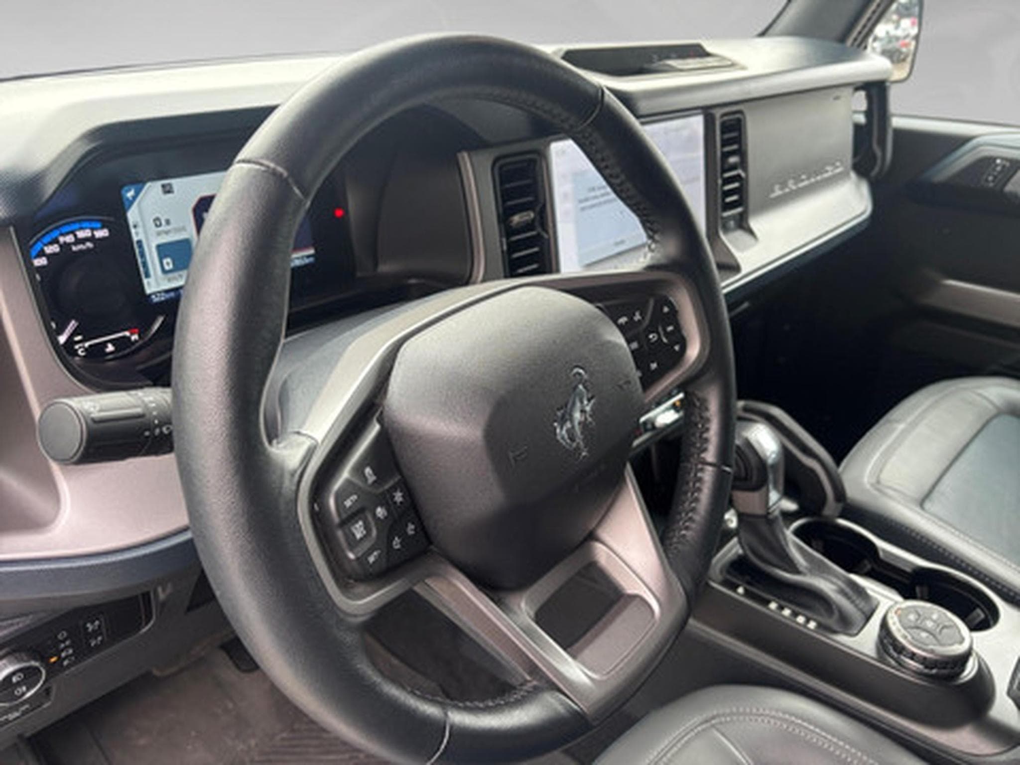 Ford Bronco 2.7i V6 A10 Ecoboost Outer Ban (2026) - Photo 8