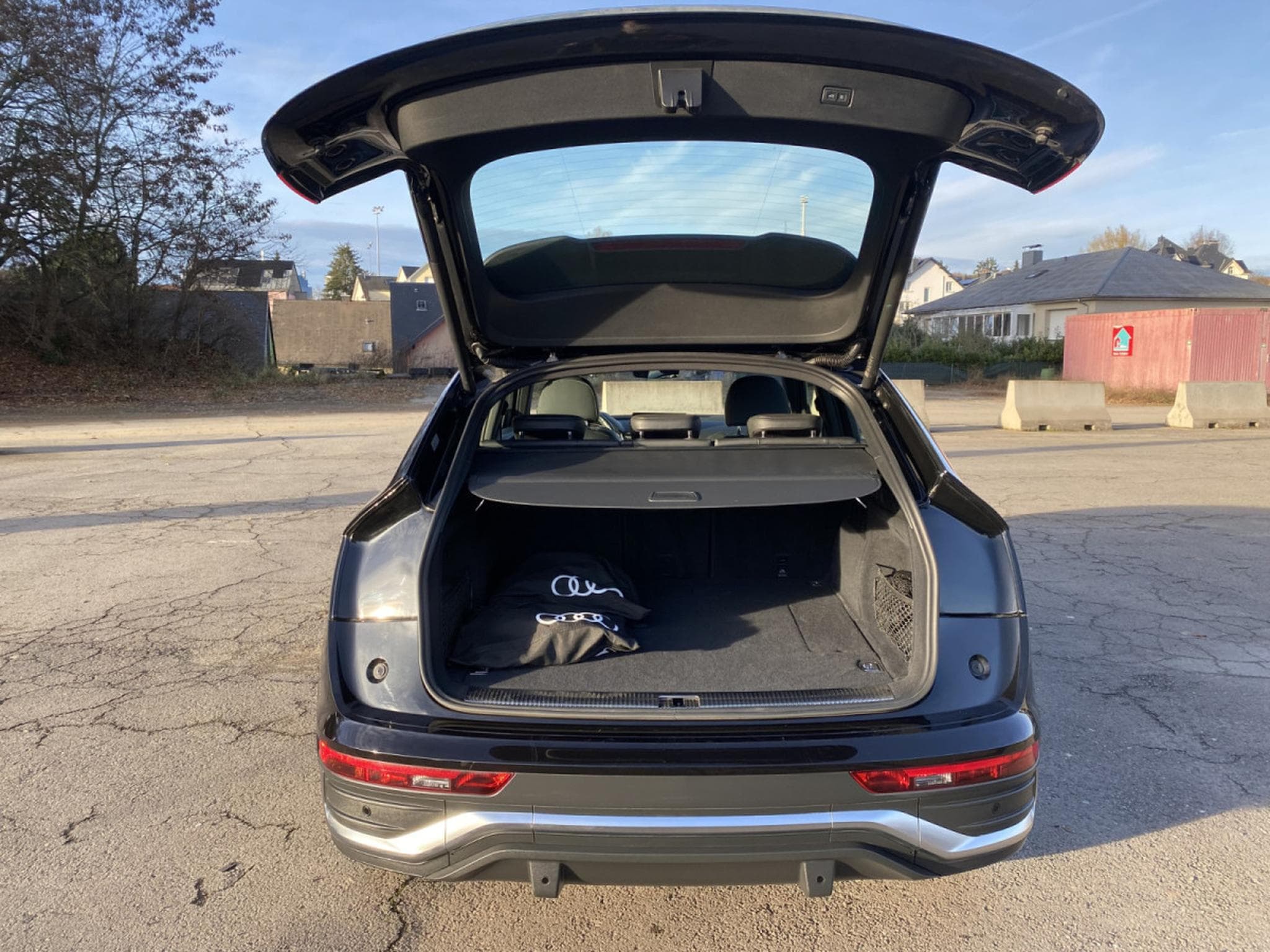 Audi Q5 Sportback 55 TFSIe Quattro S tronic S line PHEv 39g CO2 Pan (2023) - Foto 23