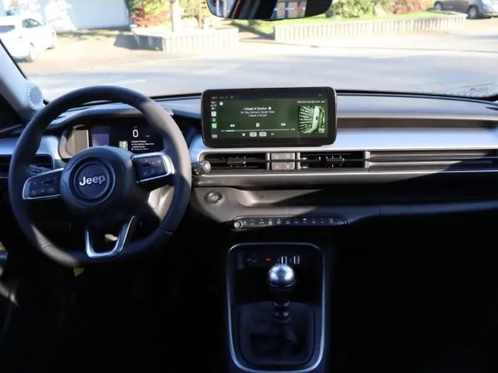 Jeep Avenger Summit 1.2 (2024) - Photo 13