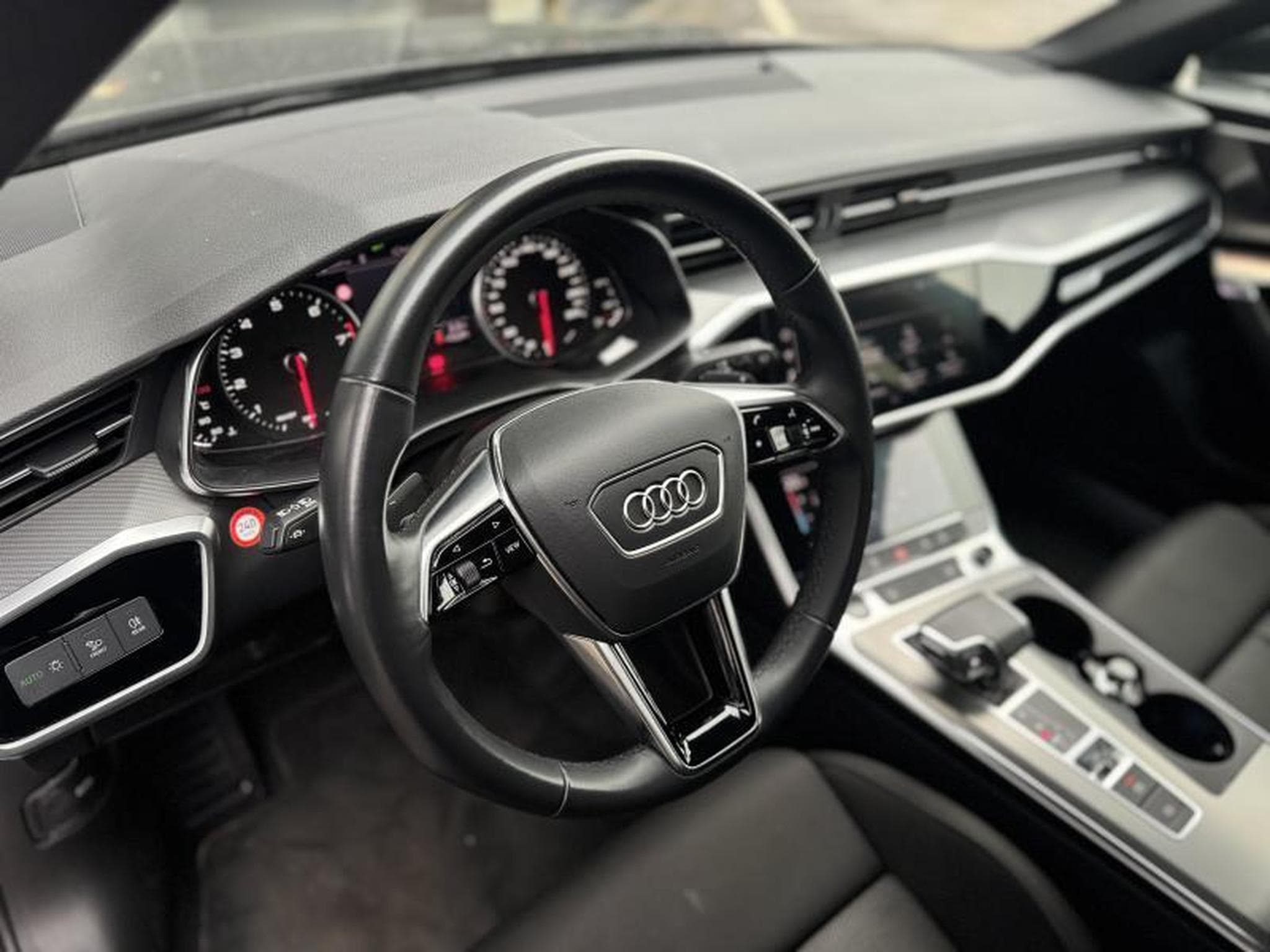 Audi A6 Avant Sport Quattro 2.0 TFSI 265CV (2024) - Photo 5