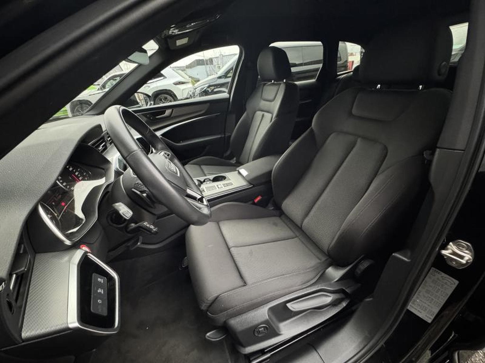 Audi A6 Avant Sport Quattro 2.0 TFSI 265CV (2024) - Photo 7