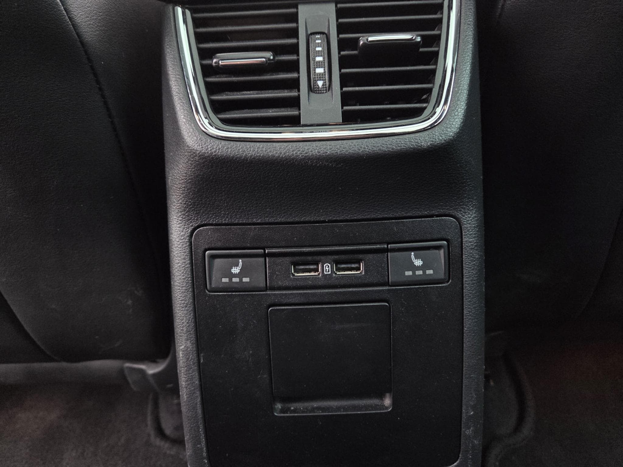 Skoda Octavia TDI DSG 150CV EDITION Laurin & klement (2019) - Photo 24