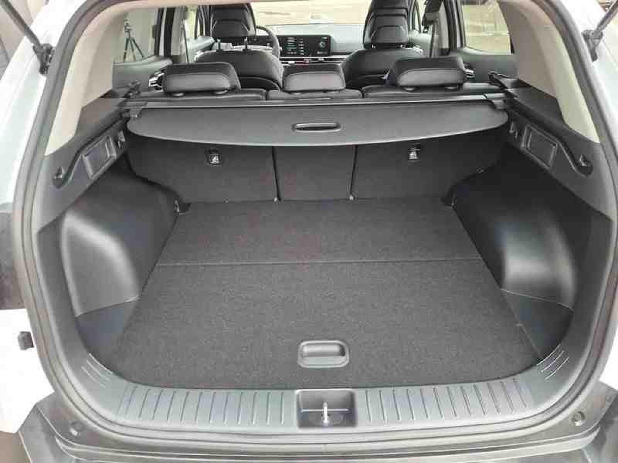 Kia Sportage 1.6 T-GDI AUTO 150 Spirit (2026) - Photo 10