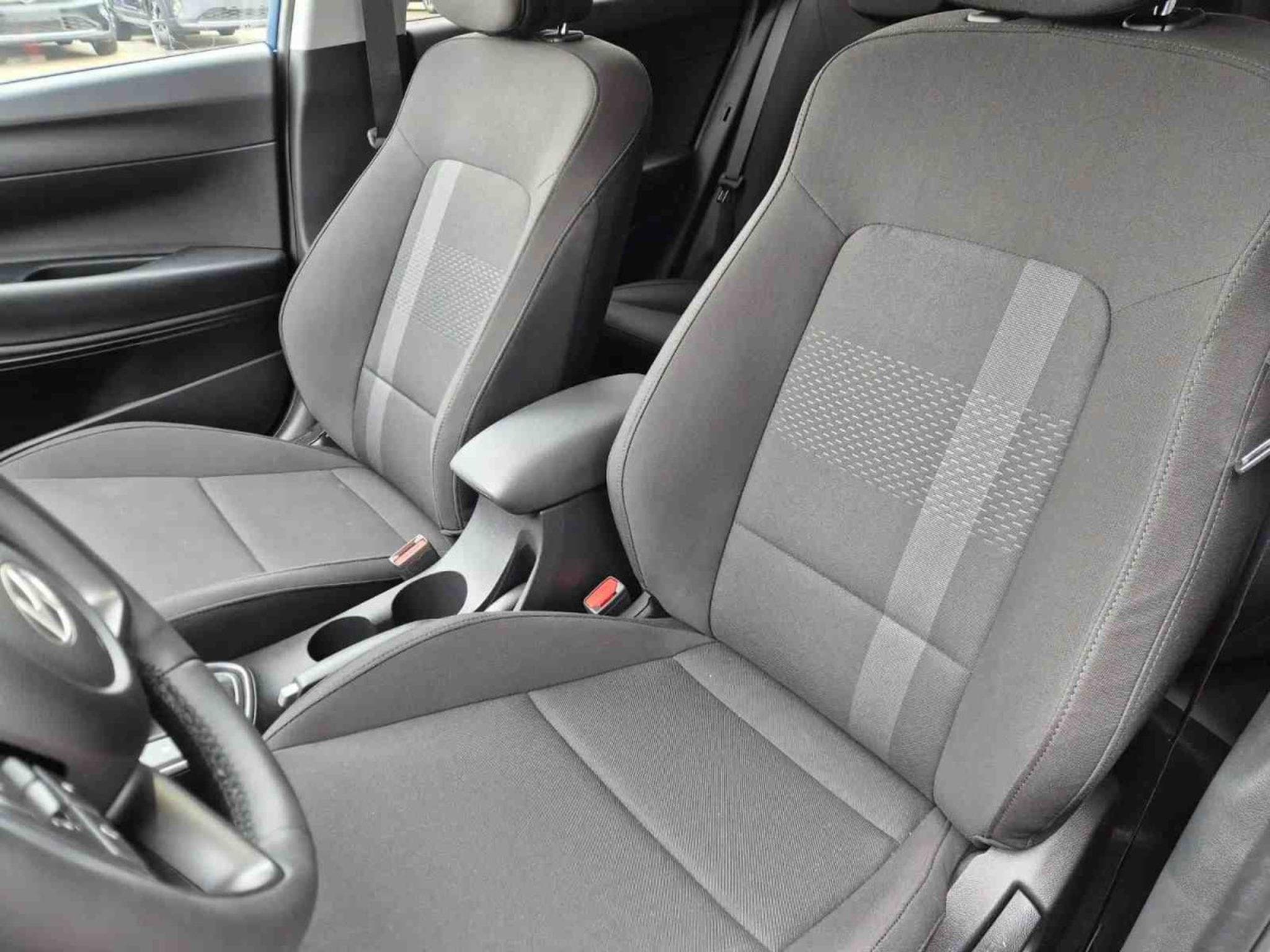 Hyundai i20 1.0T-GDI 90 AT Trend (2026) - Photo 7