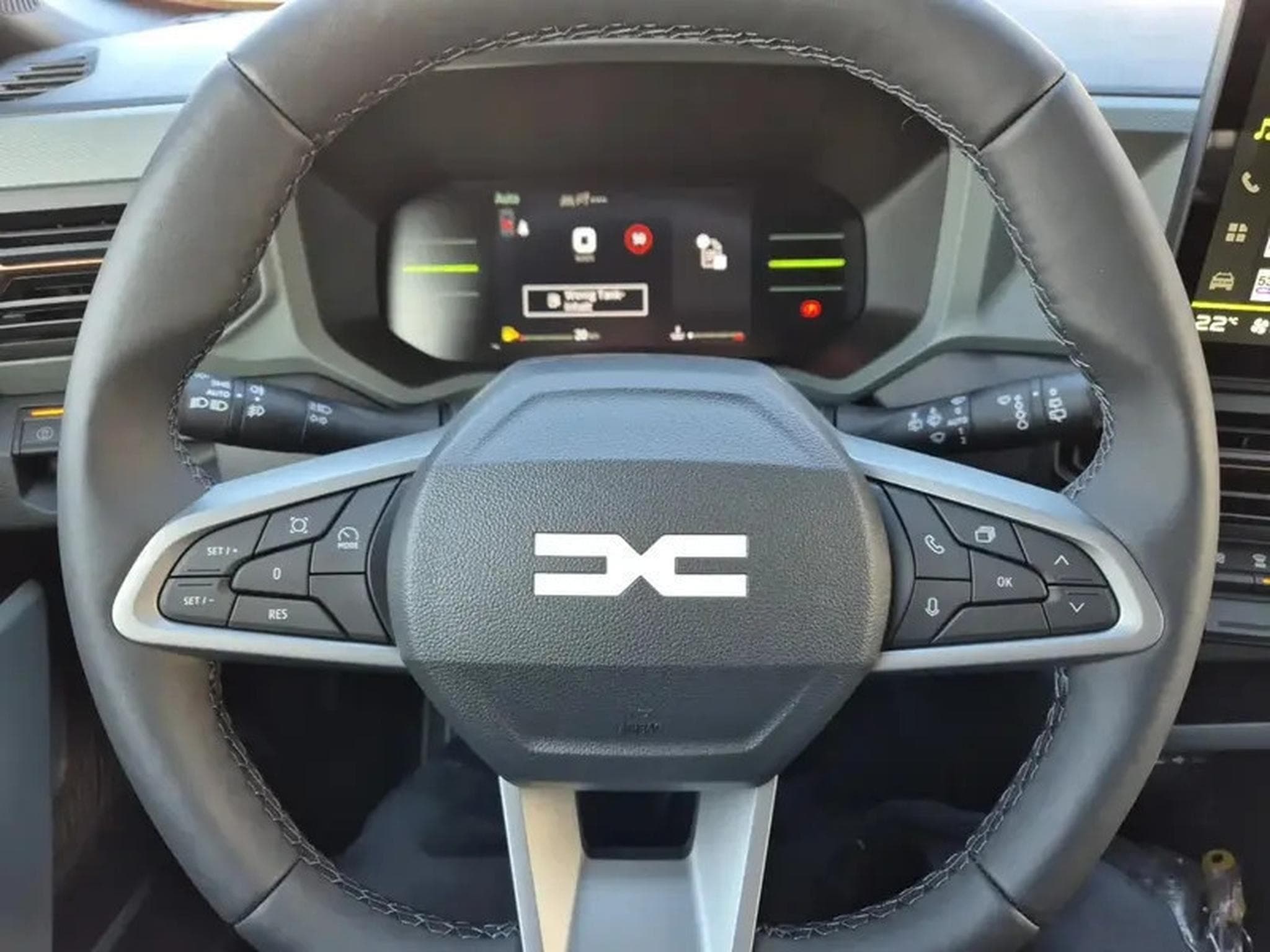 Dacia Duster 1.6 SCe 140 Extreme (2025) - Photo 10