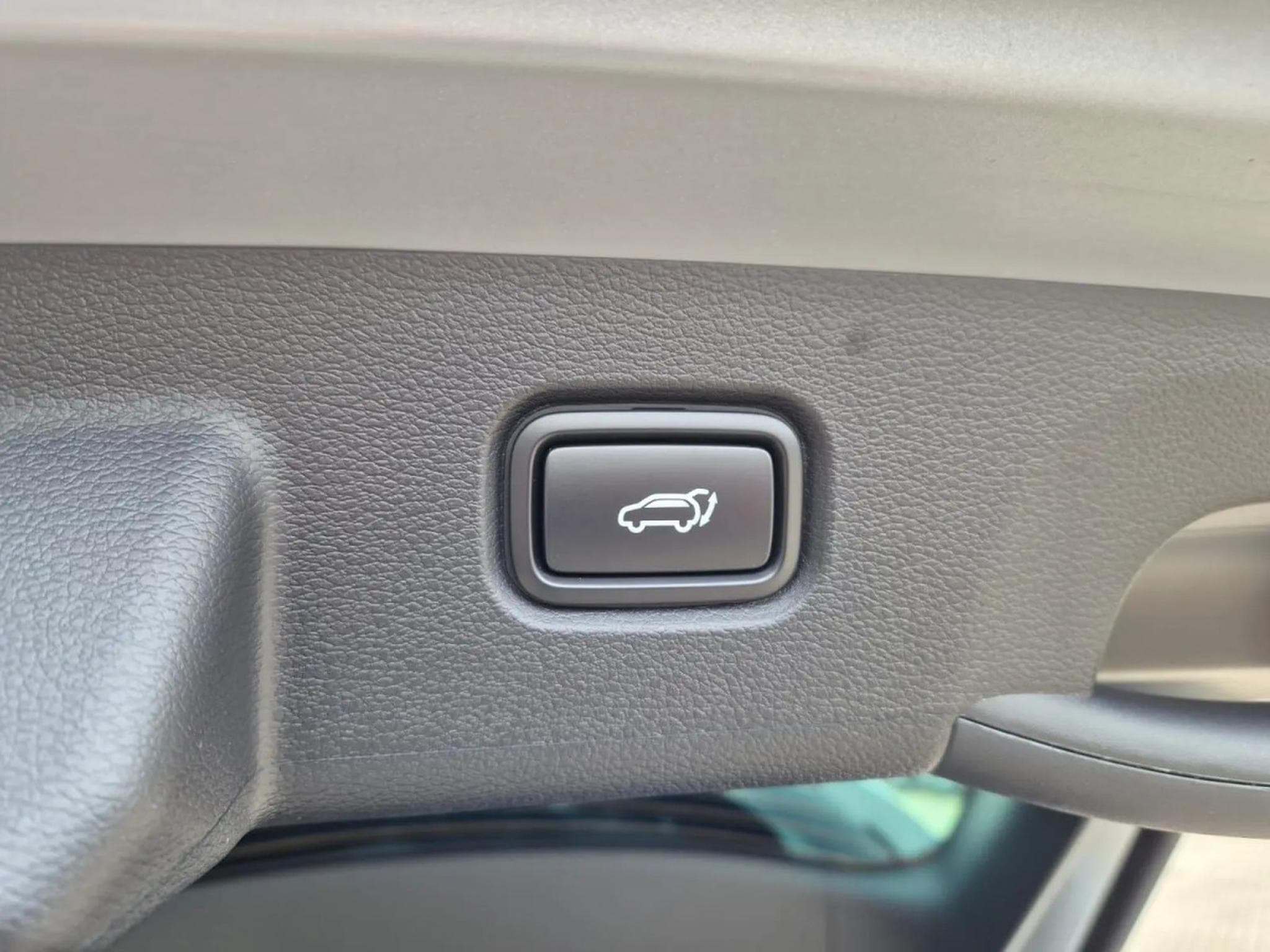 Kia Sportage 1.6 T-GDI AUTO 180 GT 4x4 (2026) - Foto 13