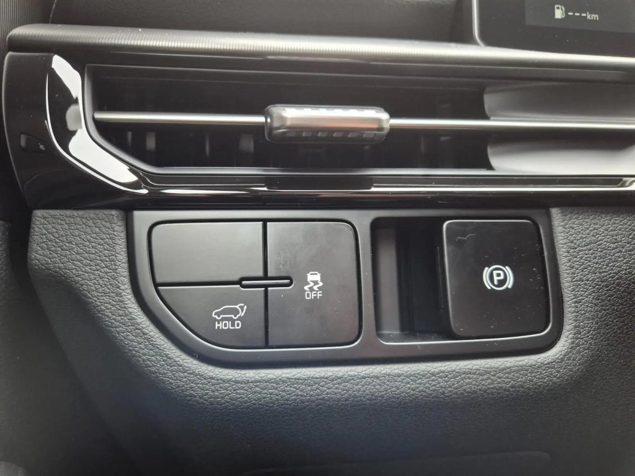 Kia Sportage 1.6 T-GDI AUTO 180 GT 4x4 (2026) - Photo 14