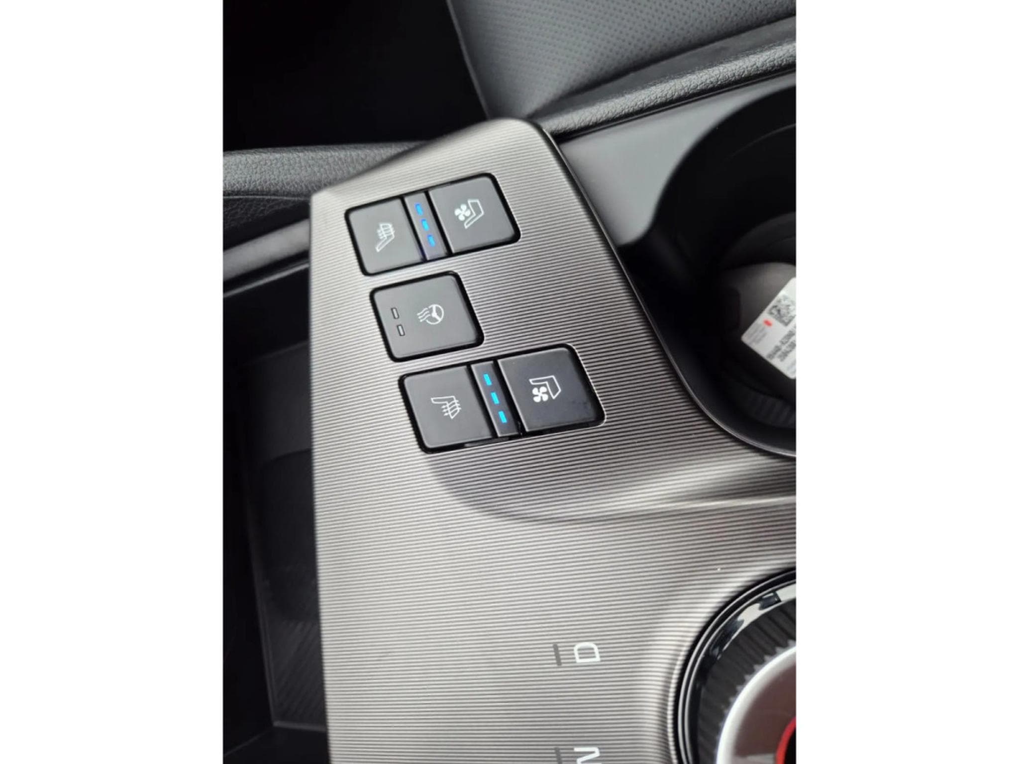 Kia Sportage 1.6 T-GDI AUTO 180 GT 4x4 (2026) - Photo 21