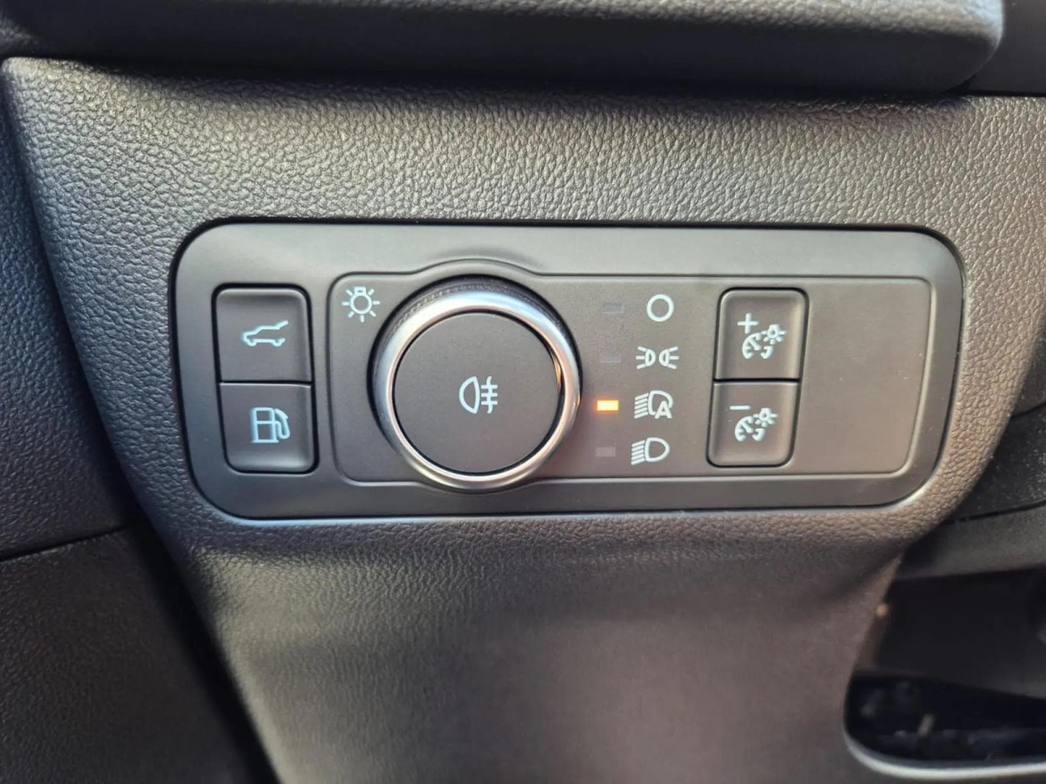 Ford Kuga 2.5 PHEV 242 Auto ST-Line X (2026) - Photo 19