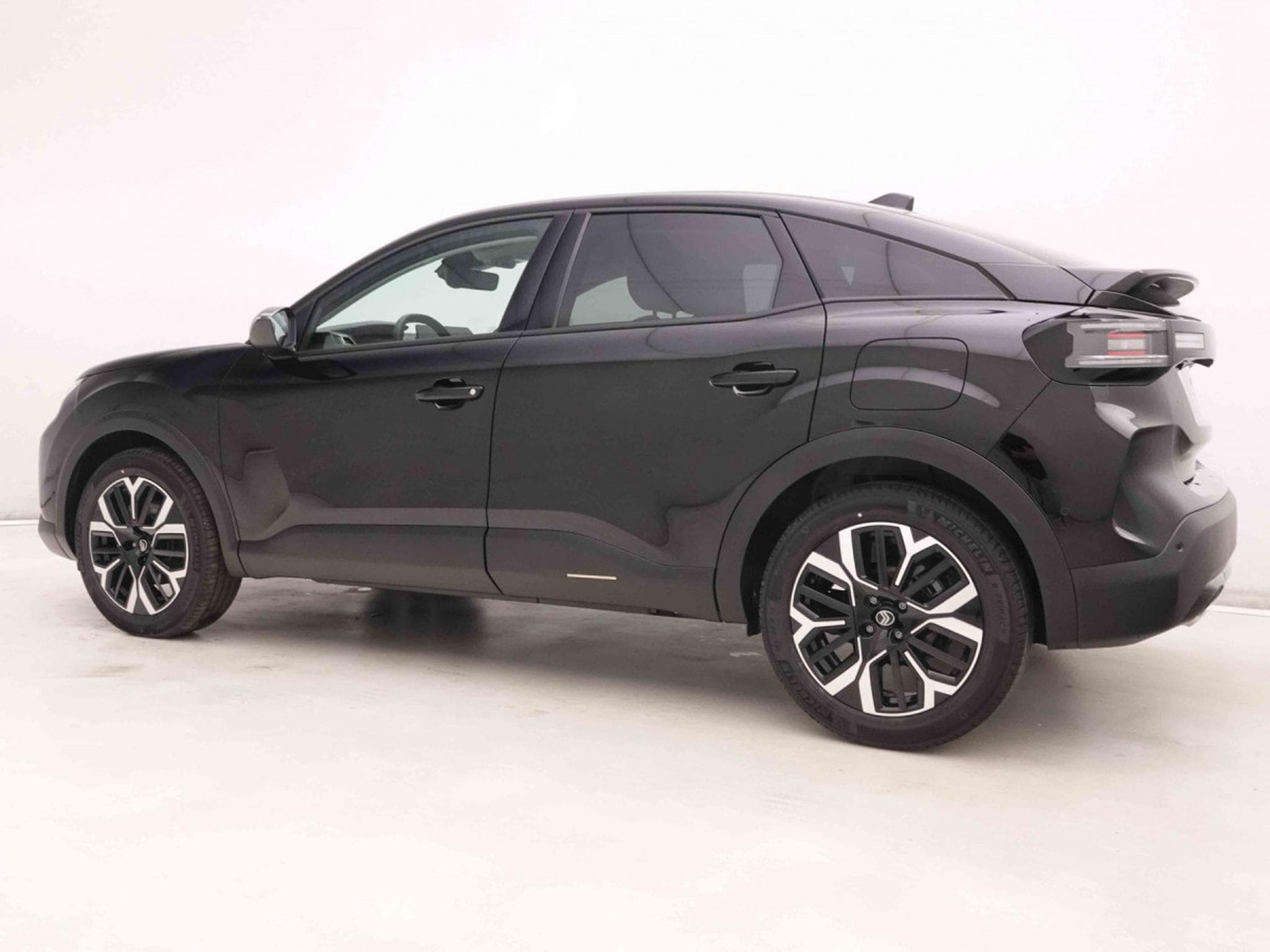 Citroën C4 1.2 Hybride 145 e-DC6 Max (2025) - Photo 2