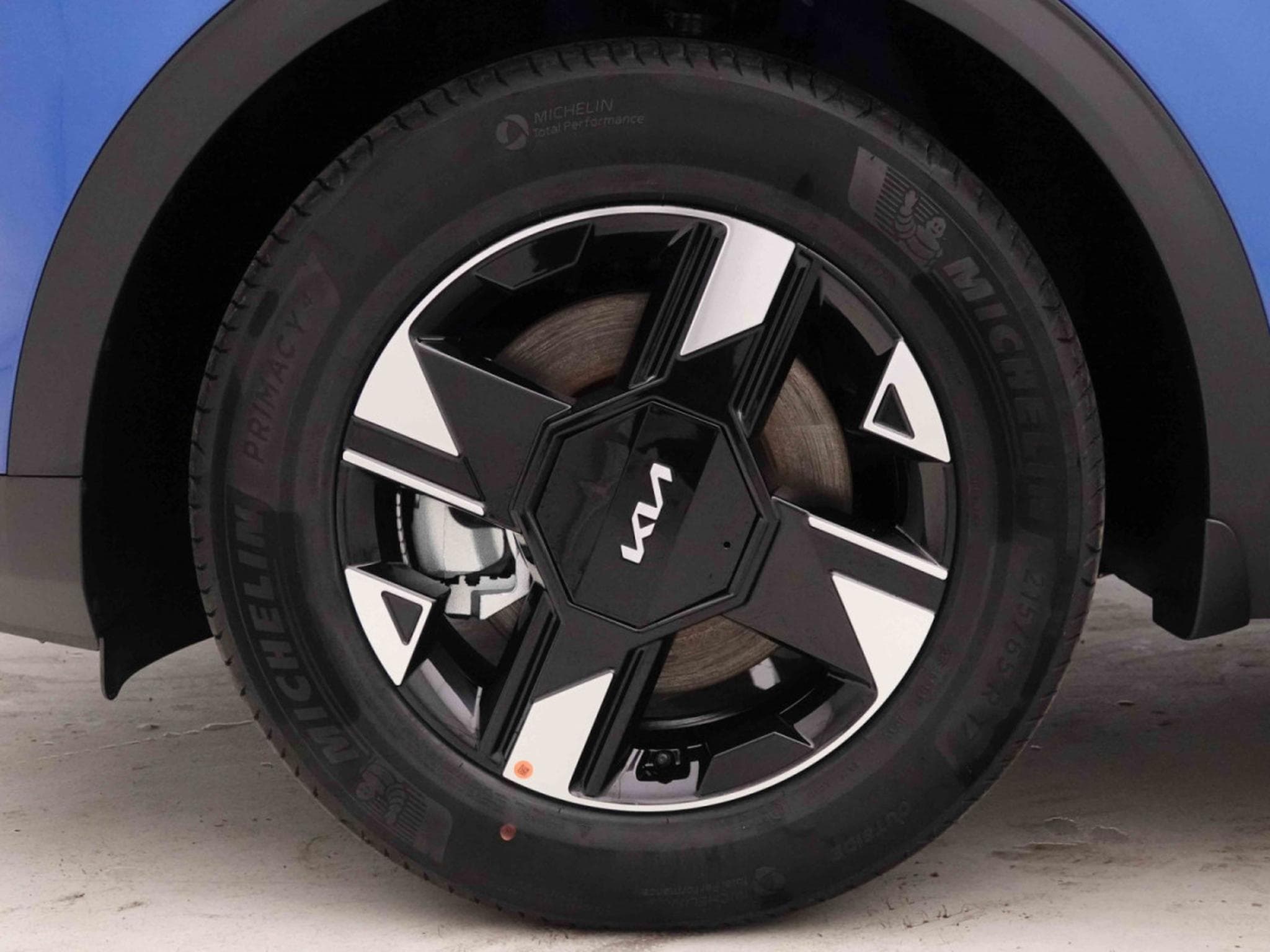 Kia Sportage 1.6 T-GDI DCT 150 Pulse (2025) - Foto 4