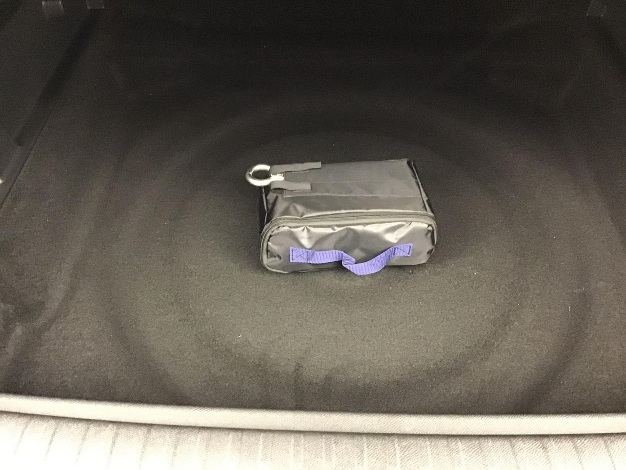 Peugeot 3008 1.2 Hybrid 145 E-DSC6 GT (2025) - Foto 23