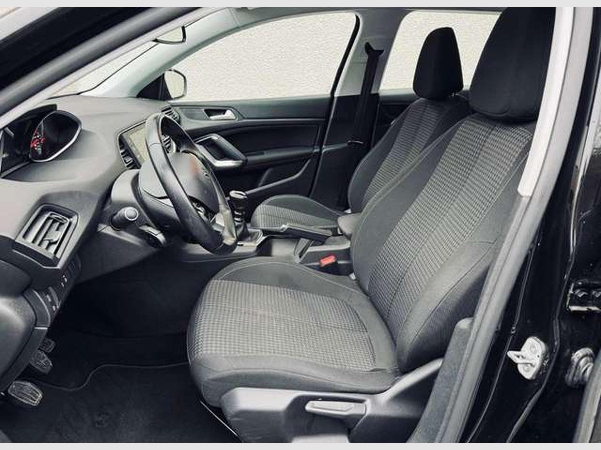 Peugeot 308 308 SW 1.5 BlueHDi Business S (2021) - Photo 12