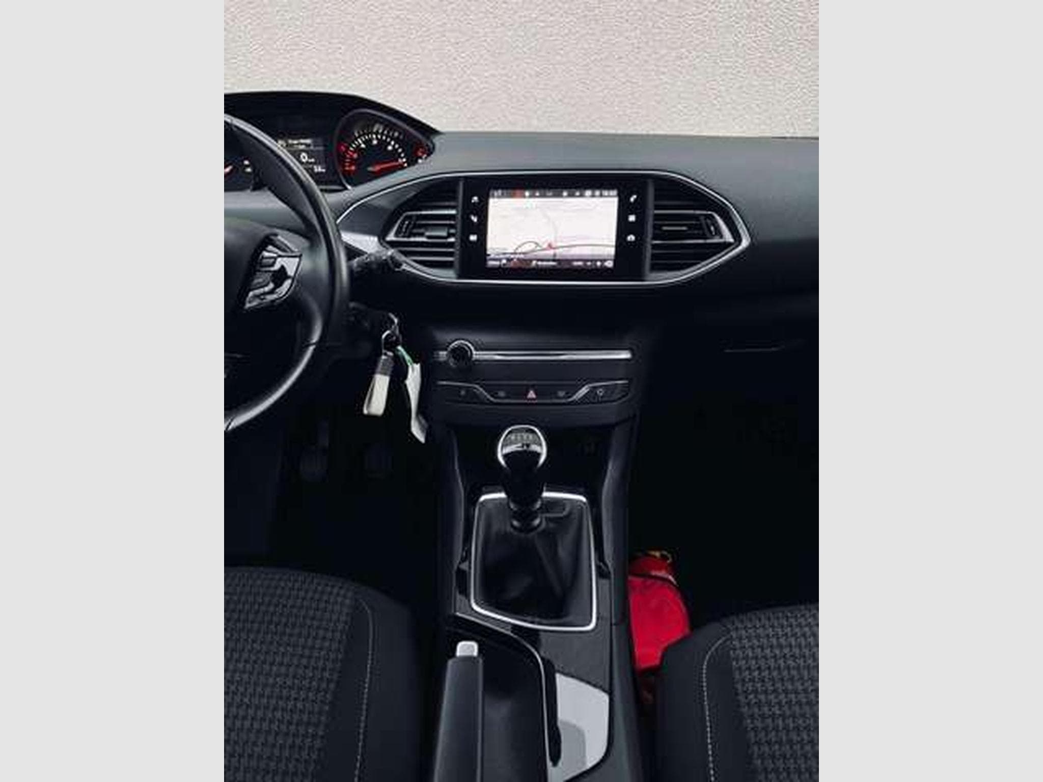 Peugeot 308 308 SW 1.5 BlueHDi Active Pack S (2021) - Photo 10