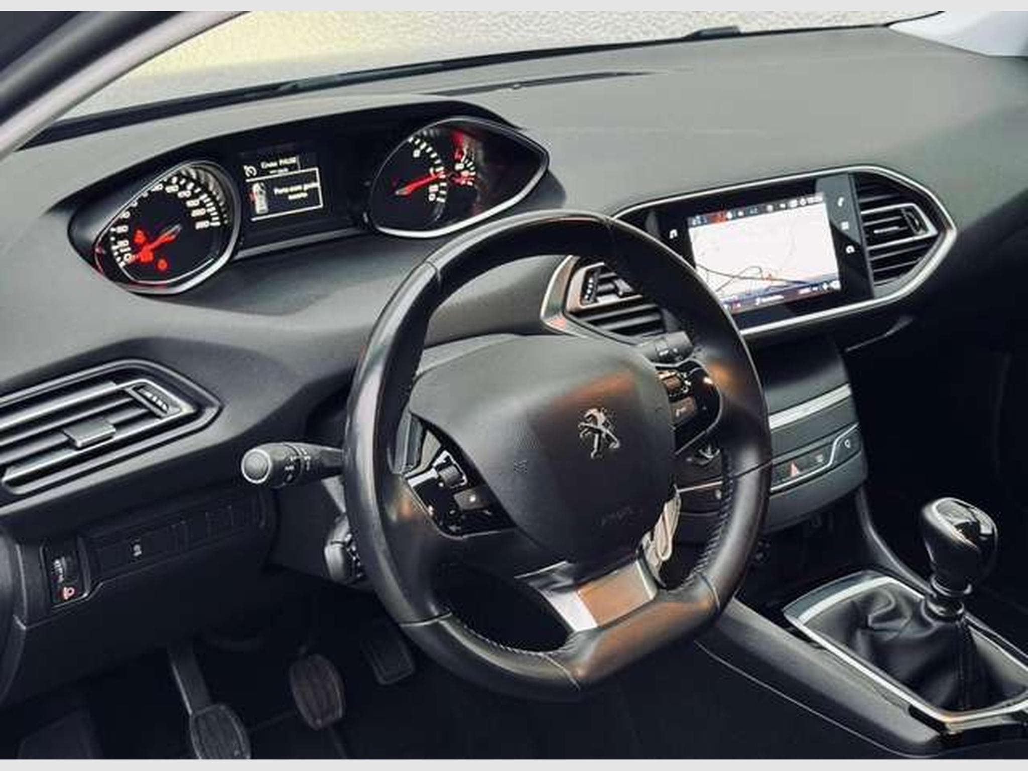 Peugeot 308 308 SW 1.5 BlueHDi Active Pack S (2021) - Photo 11