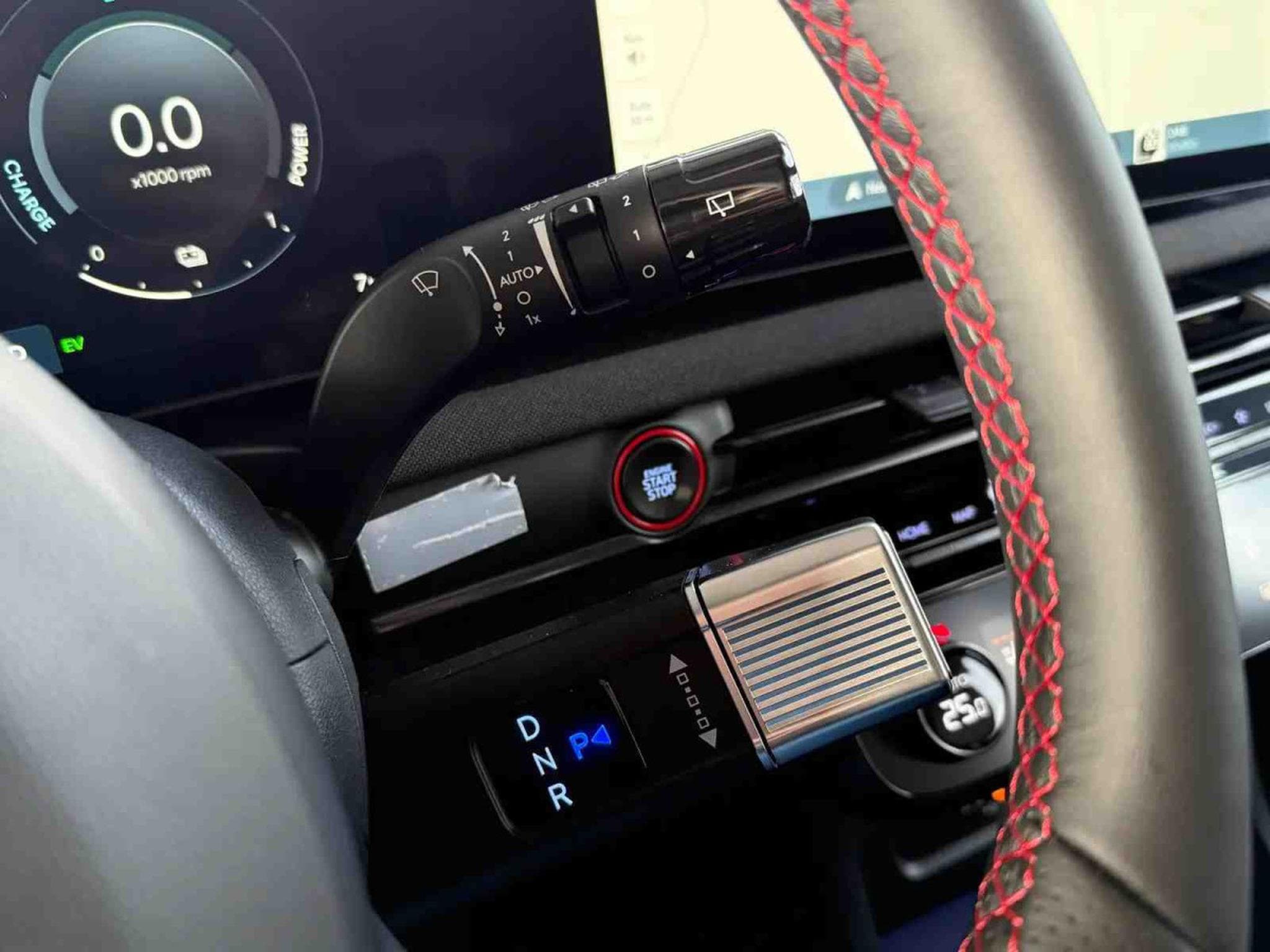 Hyundai Tucson 1.6 T-GDI HEV 215 N-line 4 WD (2025) - Foto 20