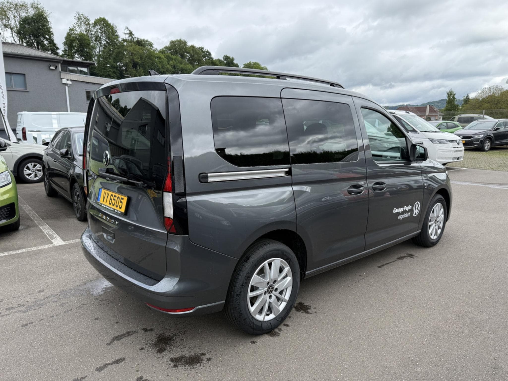 VW Caddy Life 1.5 TSI 85 kW / 116 cv Boîte manuelle 6 vitesses (2025) - Photo 4