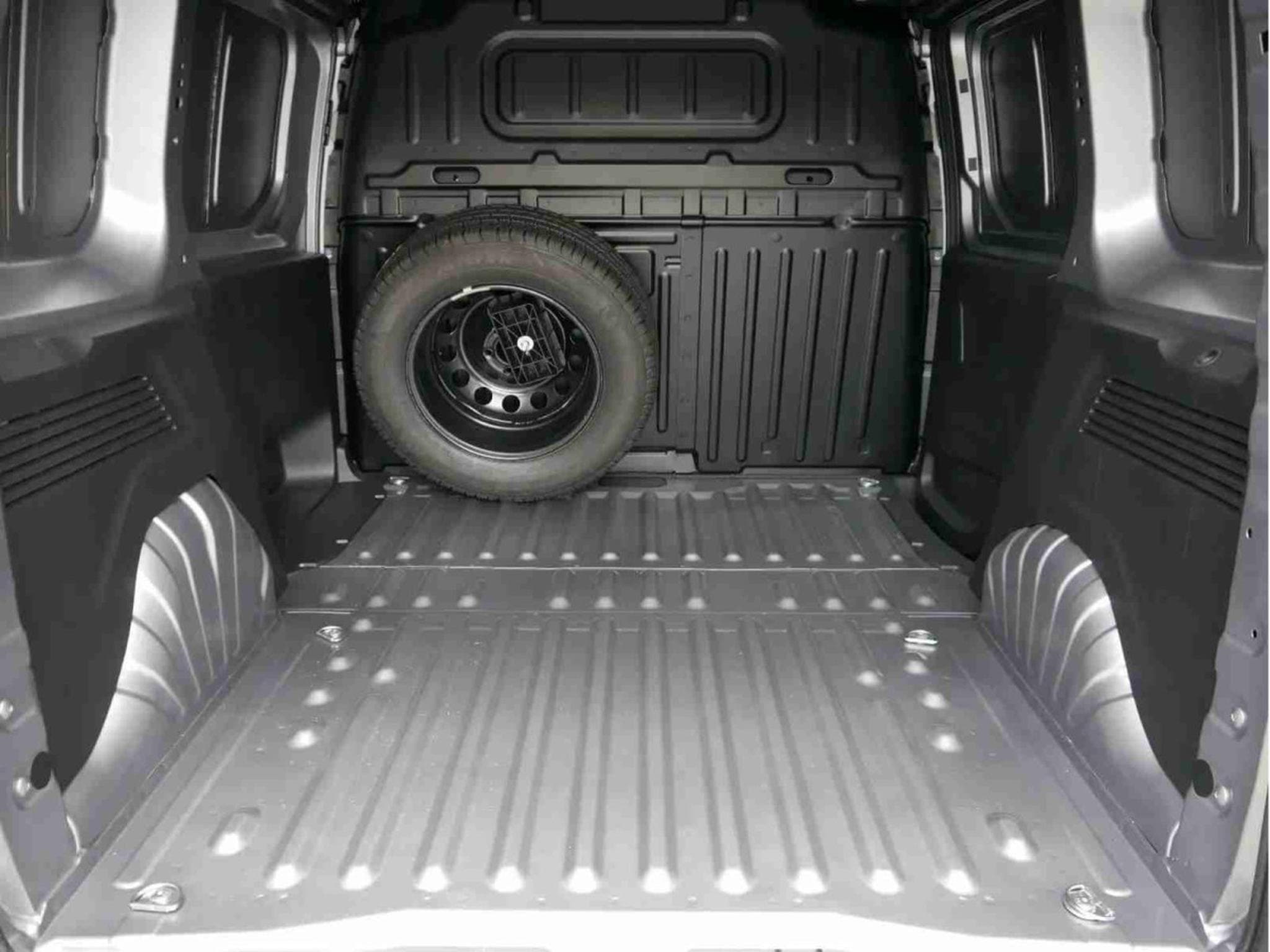 Peugeot Partner 1.5 BlueHDI 131 L1 Dangel 4x4 (2025) - Foto 14