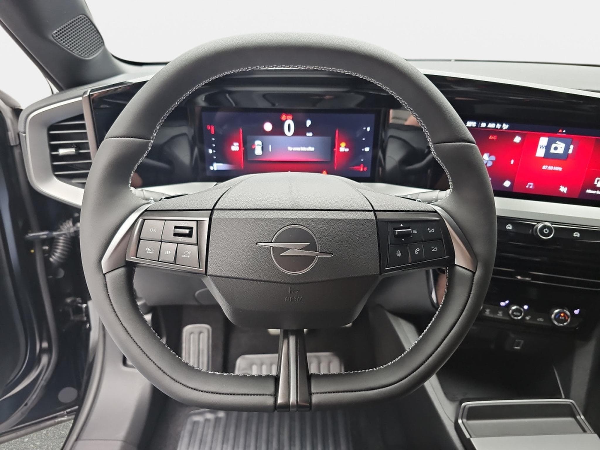 Opel Mokka 1.2 TURBO 131 AT GS (2025) - Foto 13