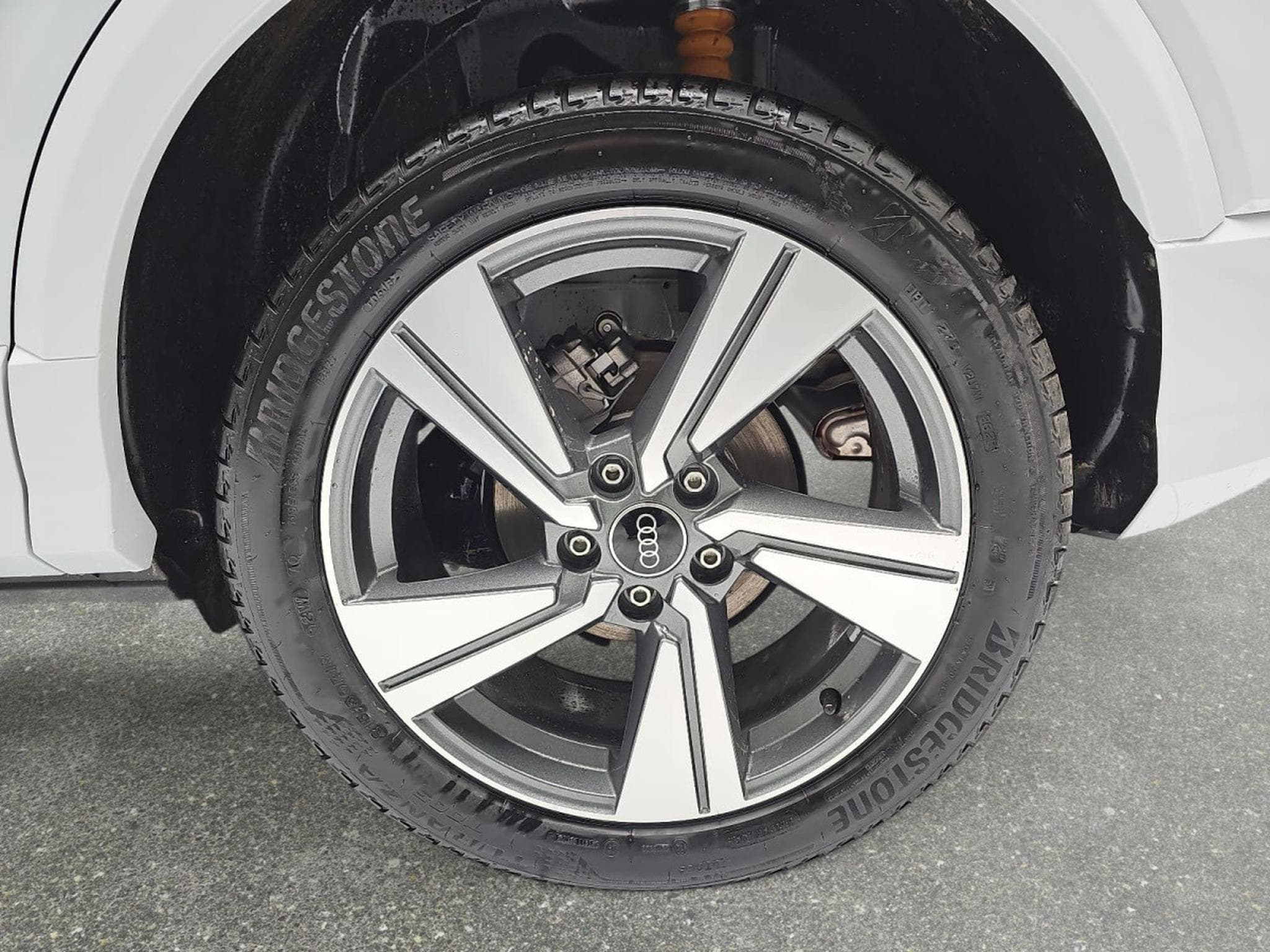 Audi Q2 35 TFSI S-Tronic 150 S-Line (2025) - Foto 6