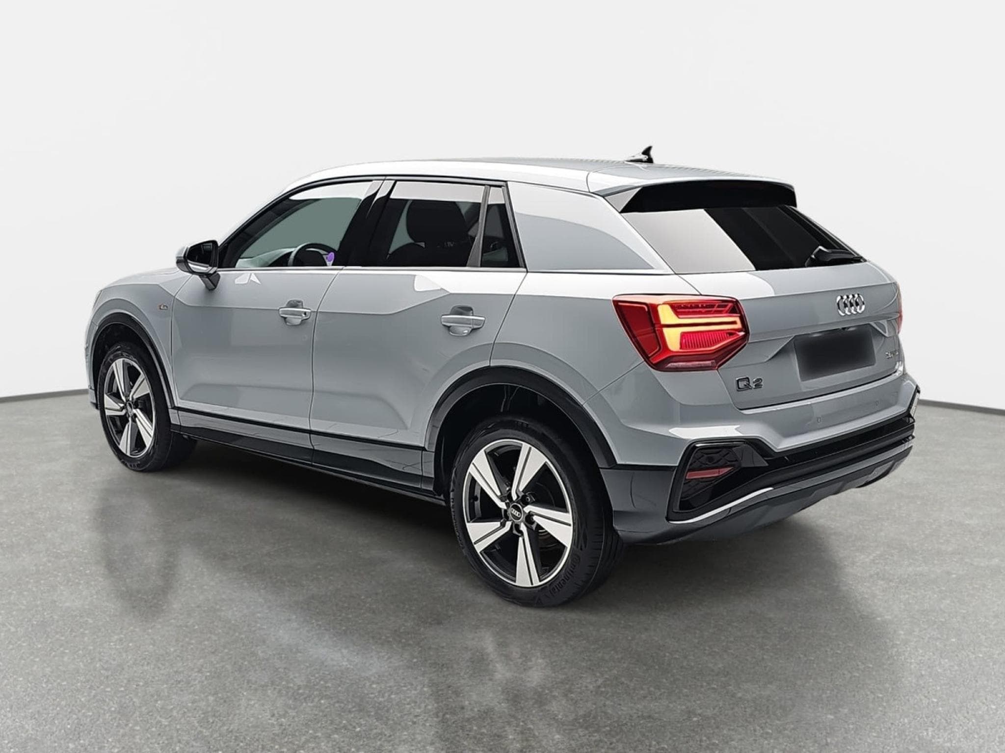 Audi Q2 35 TFSI S-Tronic 150 S-Line (2025) - Foto 4