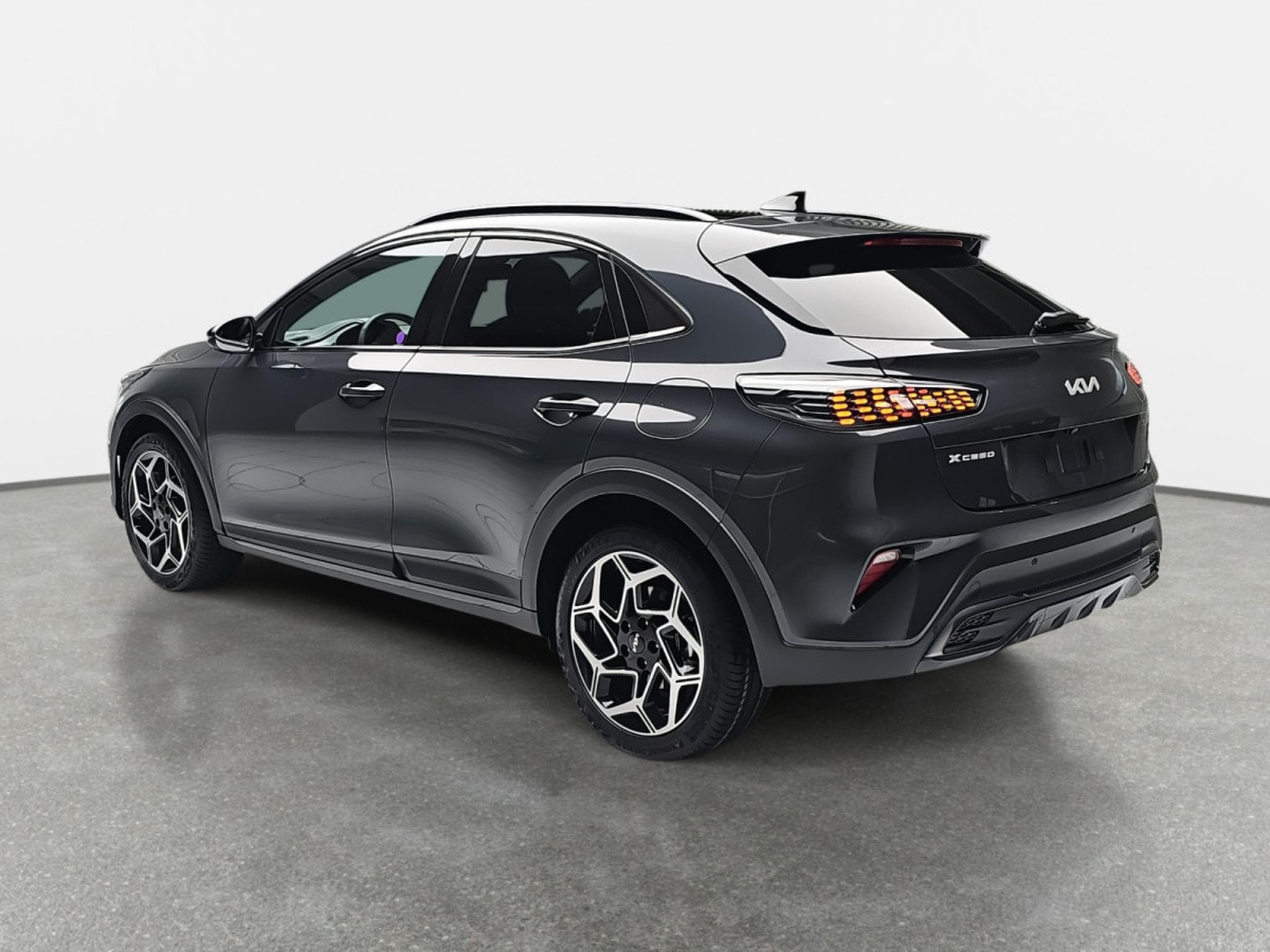 Kia XCeed 1.6 T-GDI DCT 180 GT-LINE (2026) - Foto 4