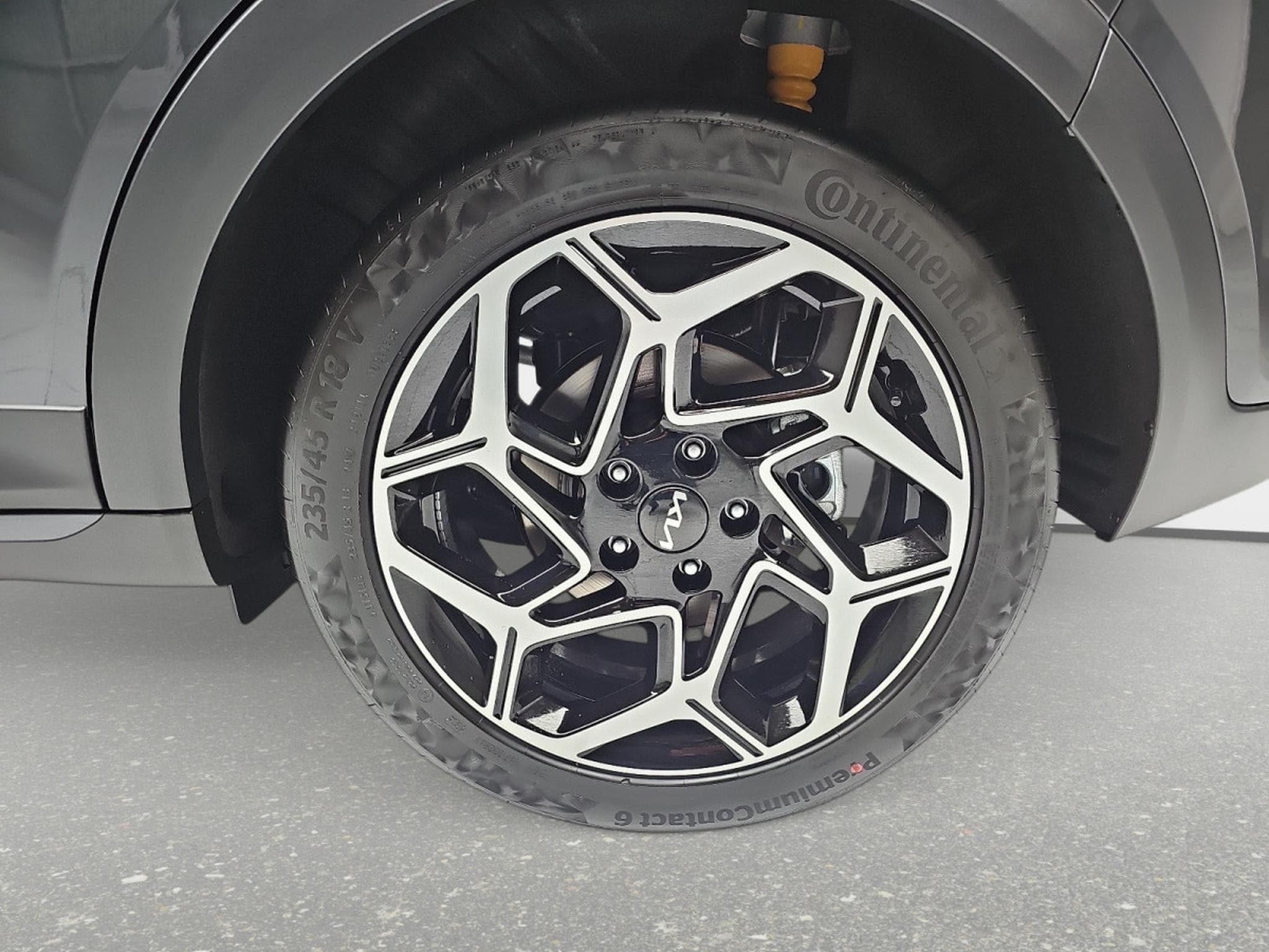 Kia XCeed 1.6 T-GDI DCT 180 GT-LINE (2026) - Foto 6