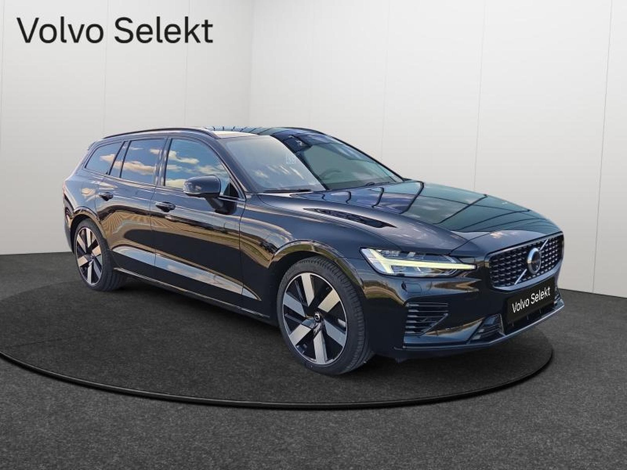 Volvo V60 T6 Plus Dark / Hybride (2025) - Foto 8