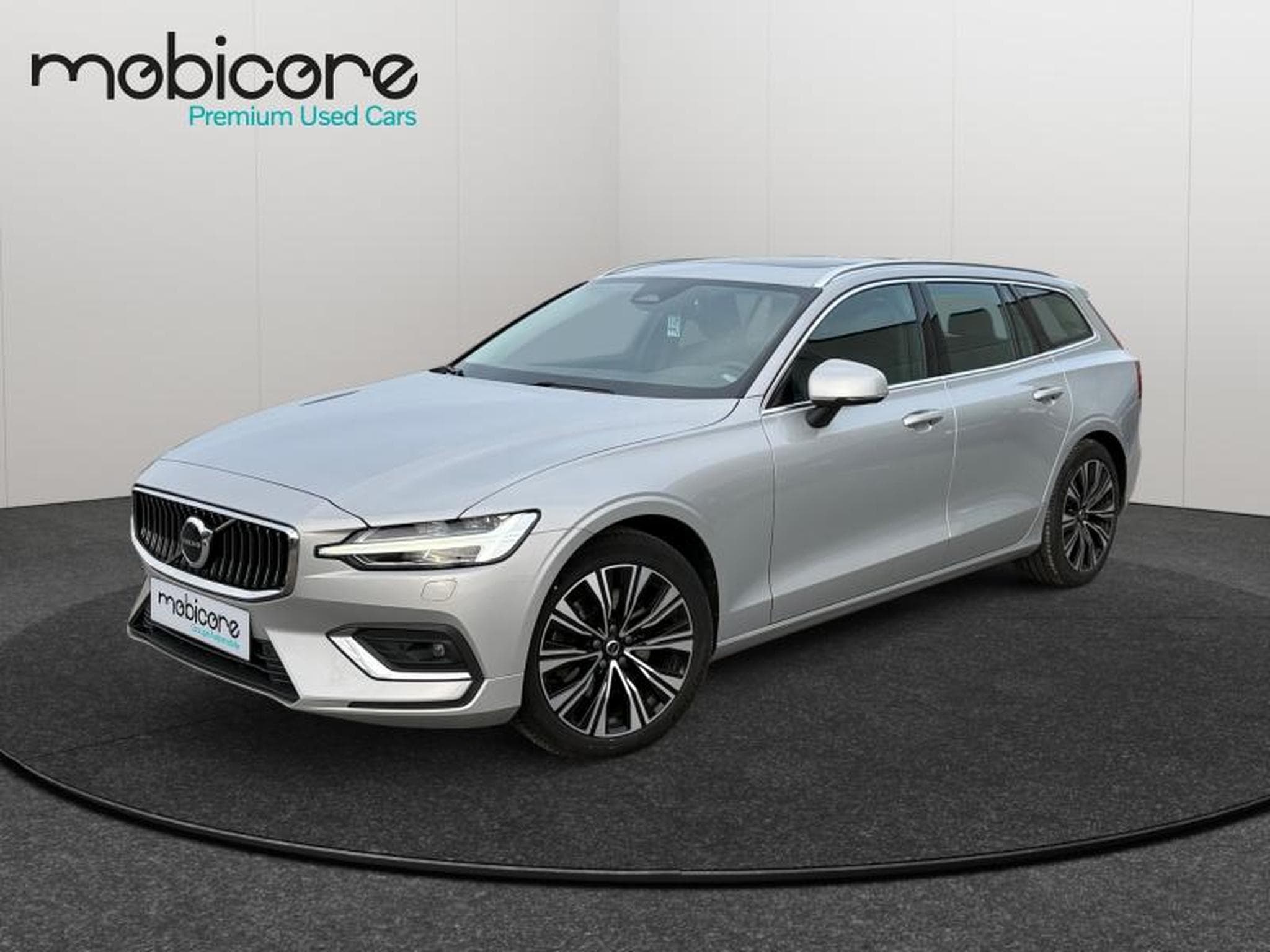 Volvo V60 B4 Plus Bright / Essence (2022) - Foto 1