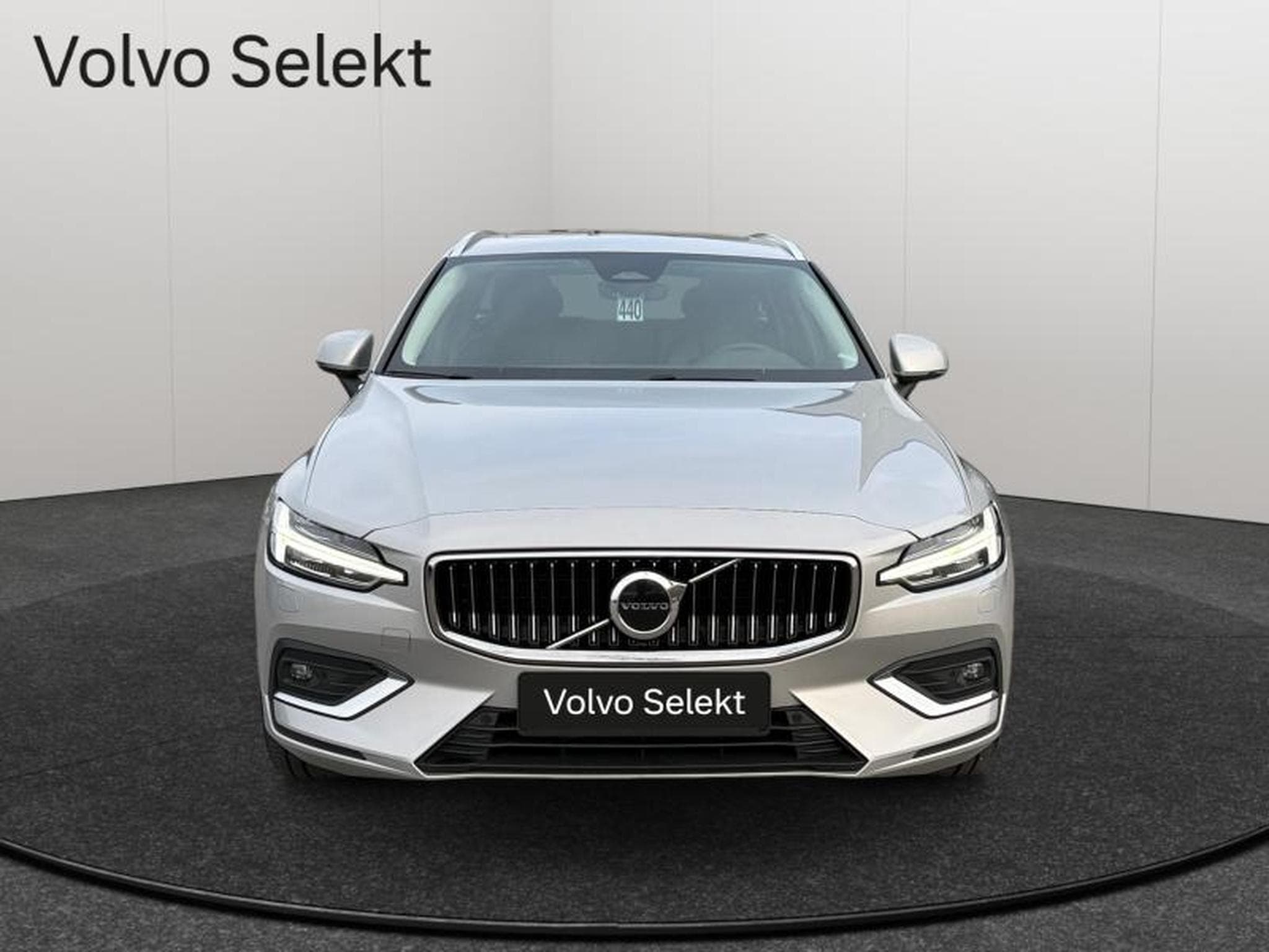 Volvo V60 B4 Plus Bright / Essence (2022) - Foto 9