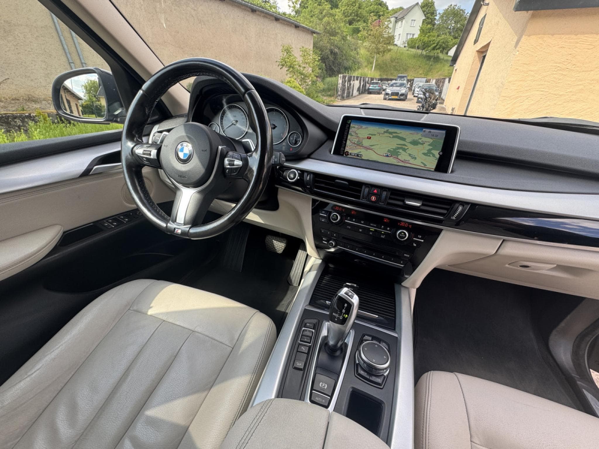 BMW X5 3.0 d xDrive 258cv (2016) - Photo 10