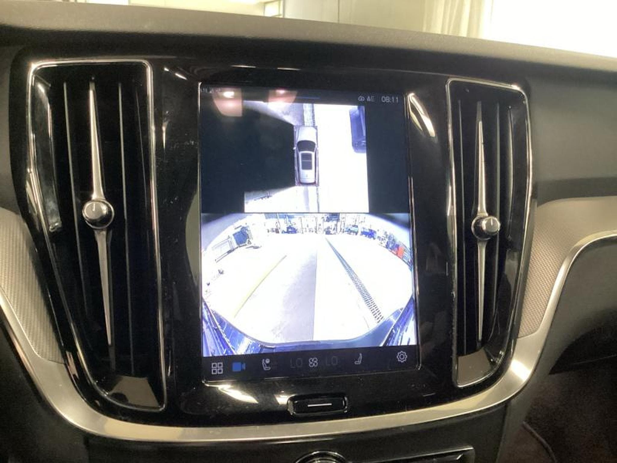 Volvo V60 T6 Plus Bright / Hybride (2025) - Photo 17