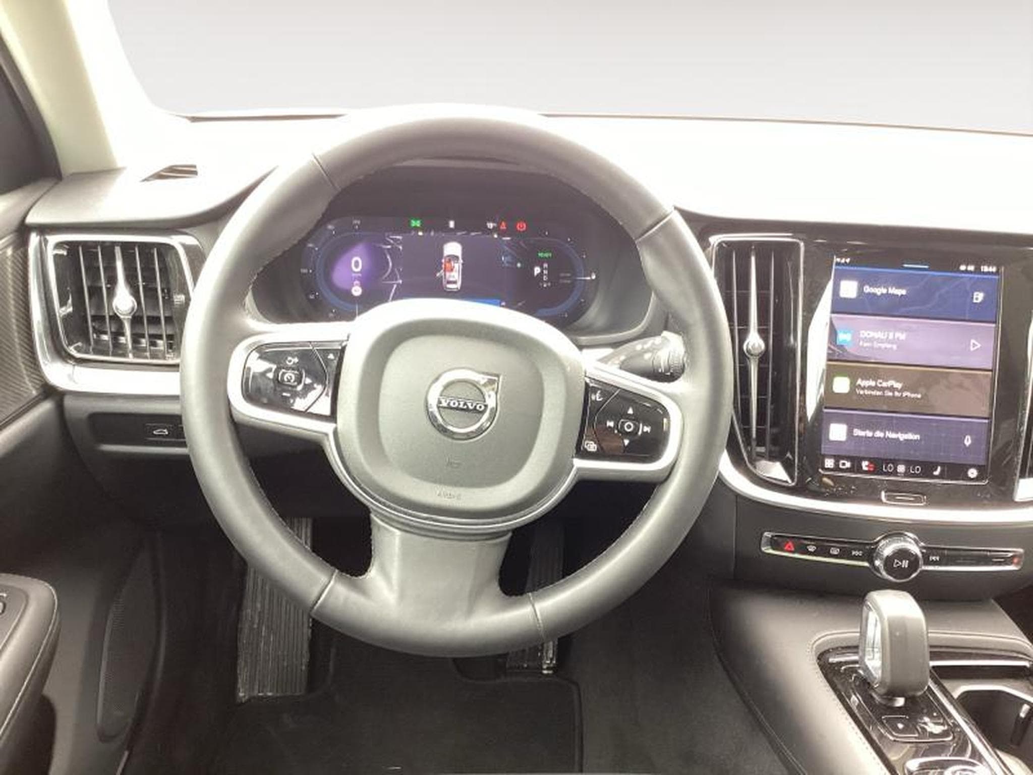 Volvo V60 T6 Plus Bright / Hybride (2025) - Photo 33