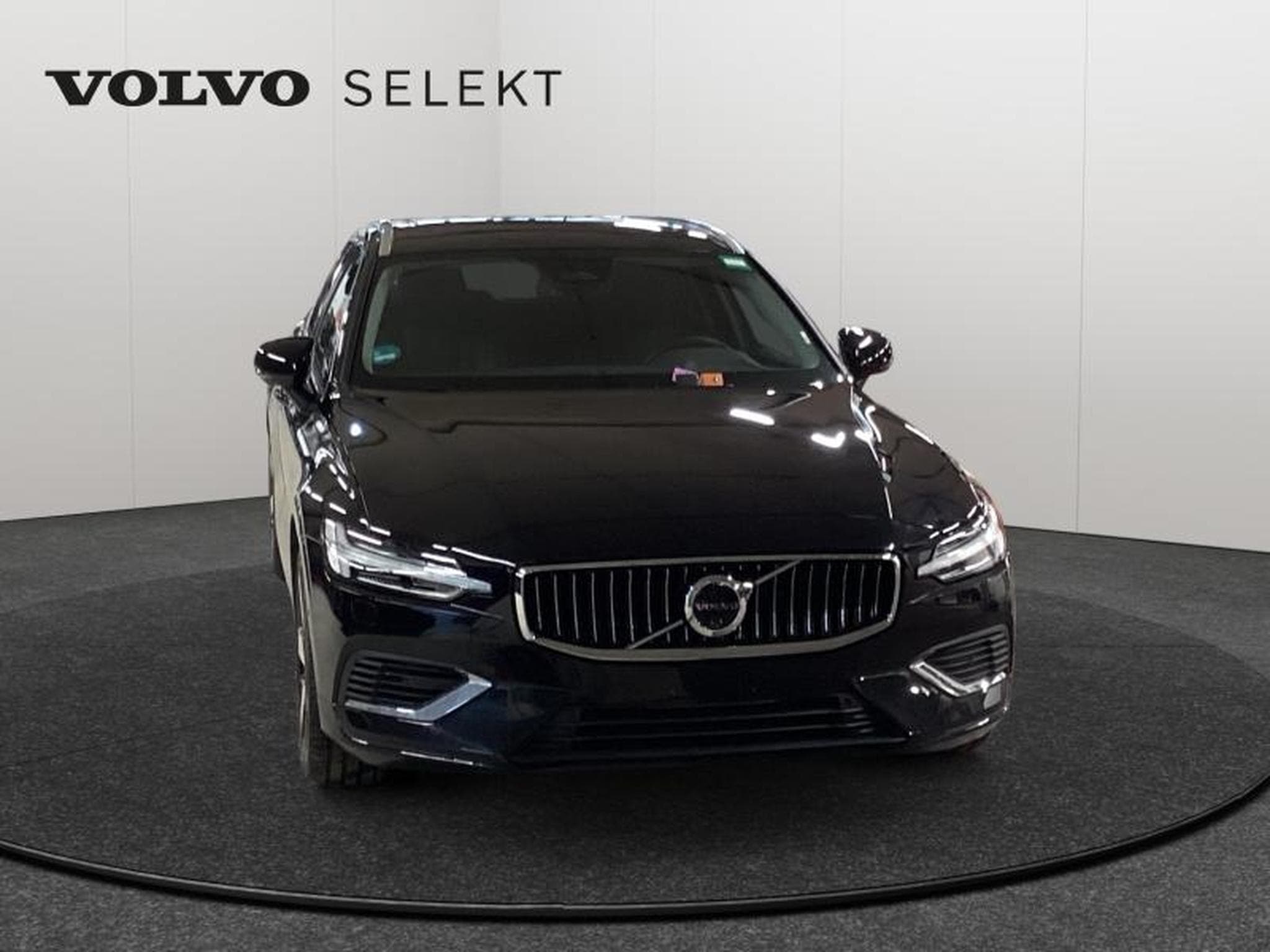 Volvo V60 T6 Plus Bright / Hybride (2025) - Photo 9