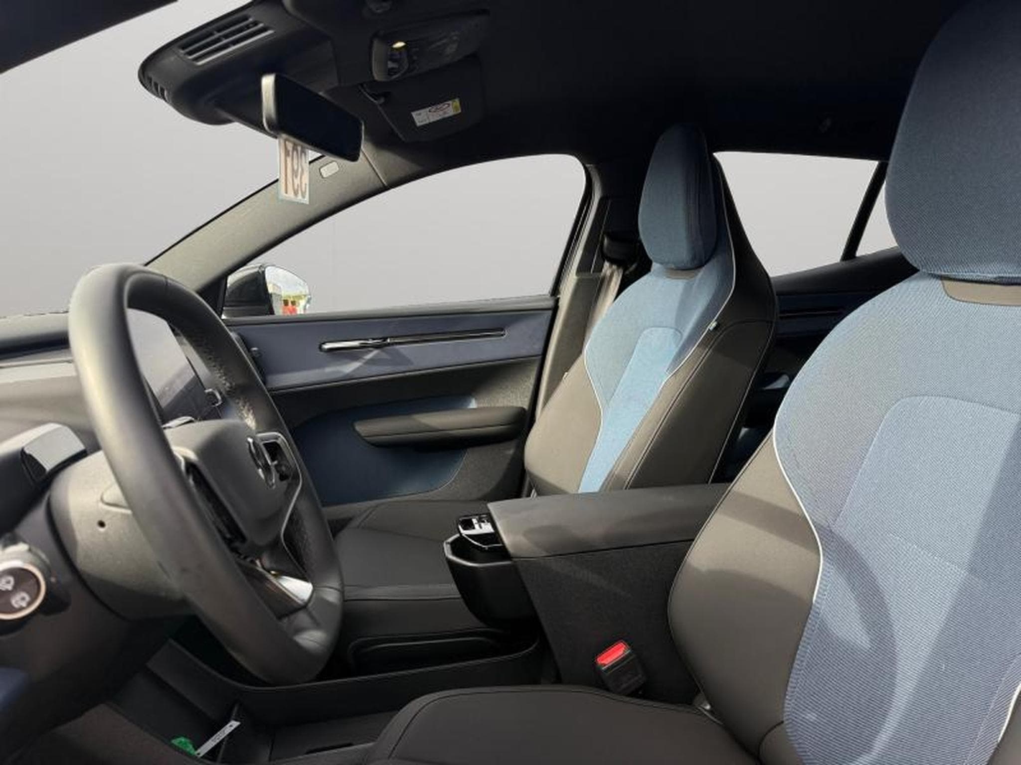 Volvo EX30 Single Motor Extended Range Plus (2024) - Foto 10