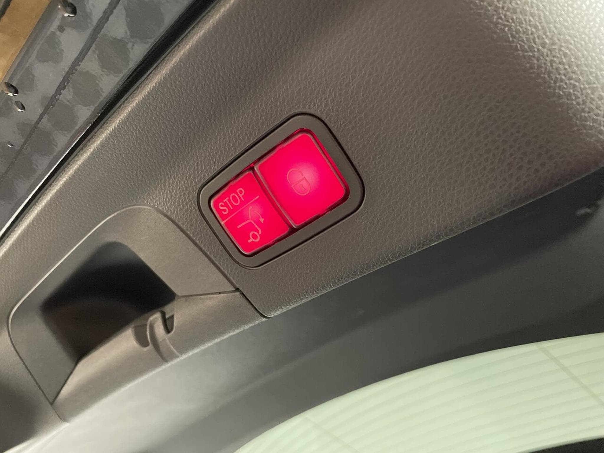 Mercedes GLC 300 COUPE 300 DE 306 CV 4MATIC 9G-DCT AMG LINE GPS AMGLINE (2021) - Photo 9