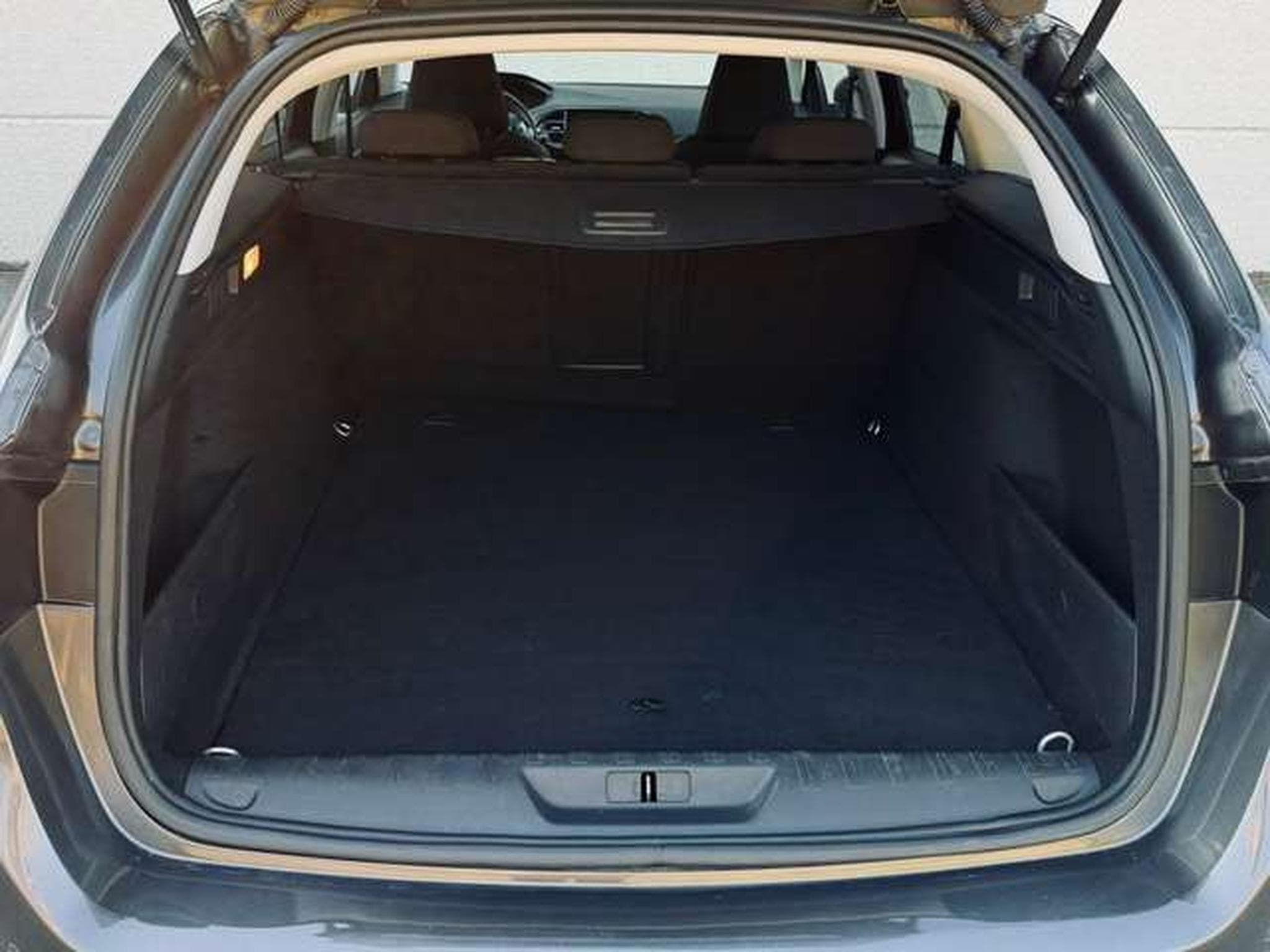 Peugeot 308 308 SW 1.5 BlueHDi Allure S/S (2020) - Foto 15