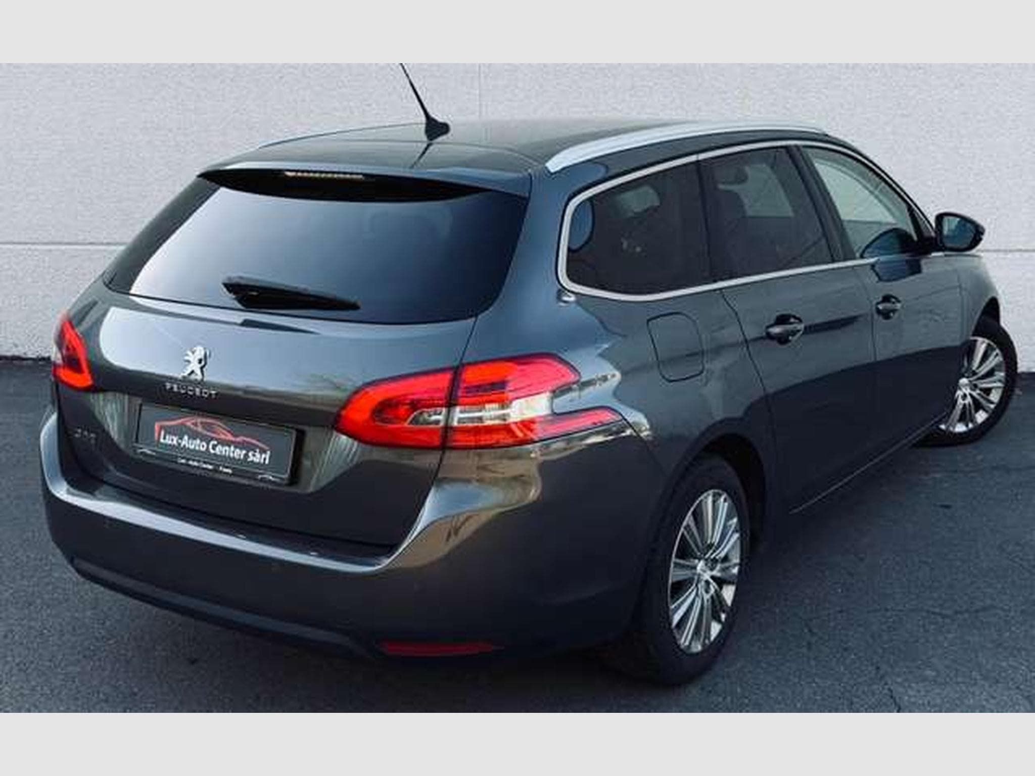 Peugeot 308 308 SW 1.5 BlueHDi Allure S/S (2020) - Foto 6