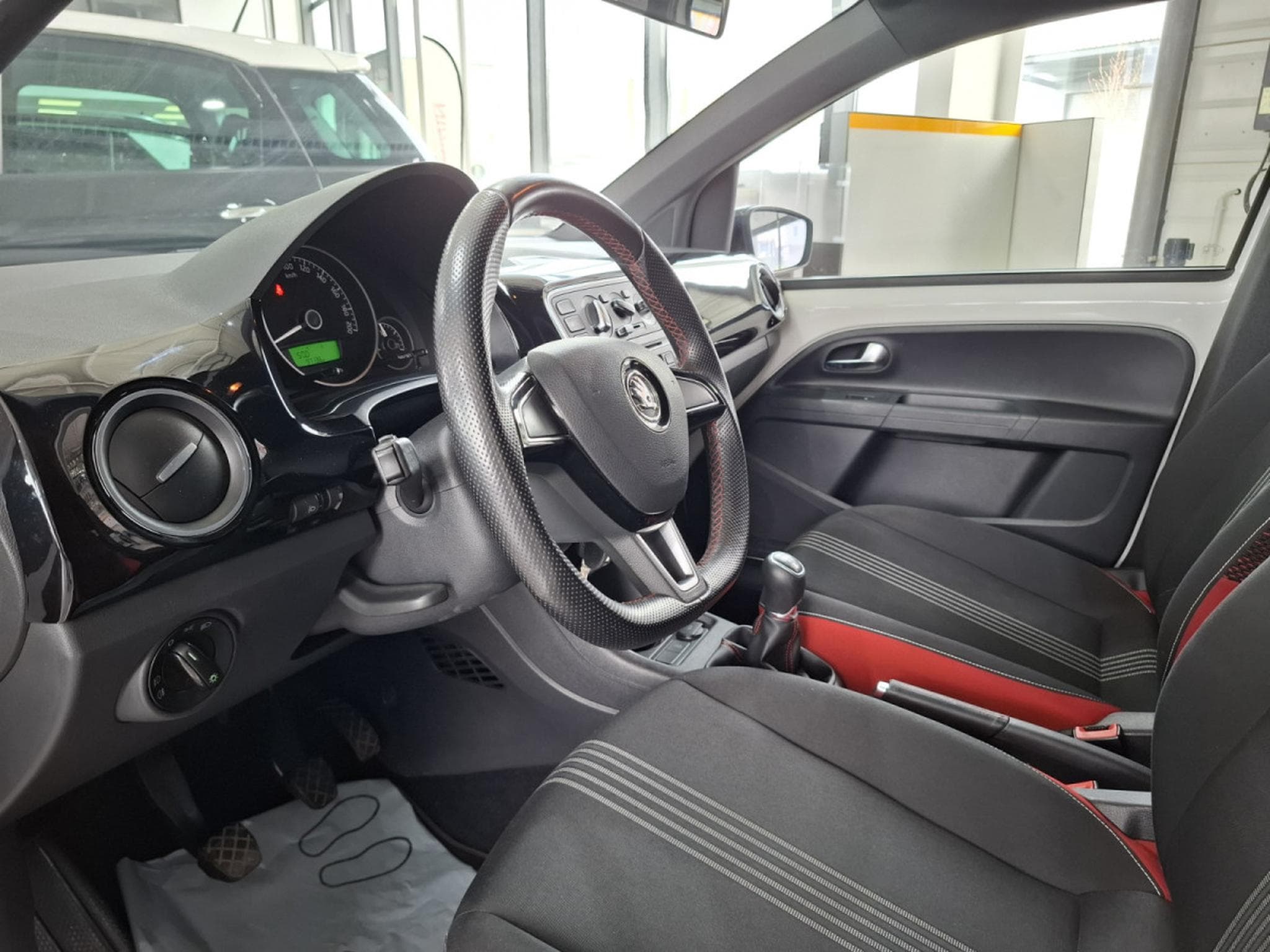 Skoda Citigo Monte Carlo, 1 HAND, CLIMA, ALU 15, GARANTIE (2014) - Foto 10