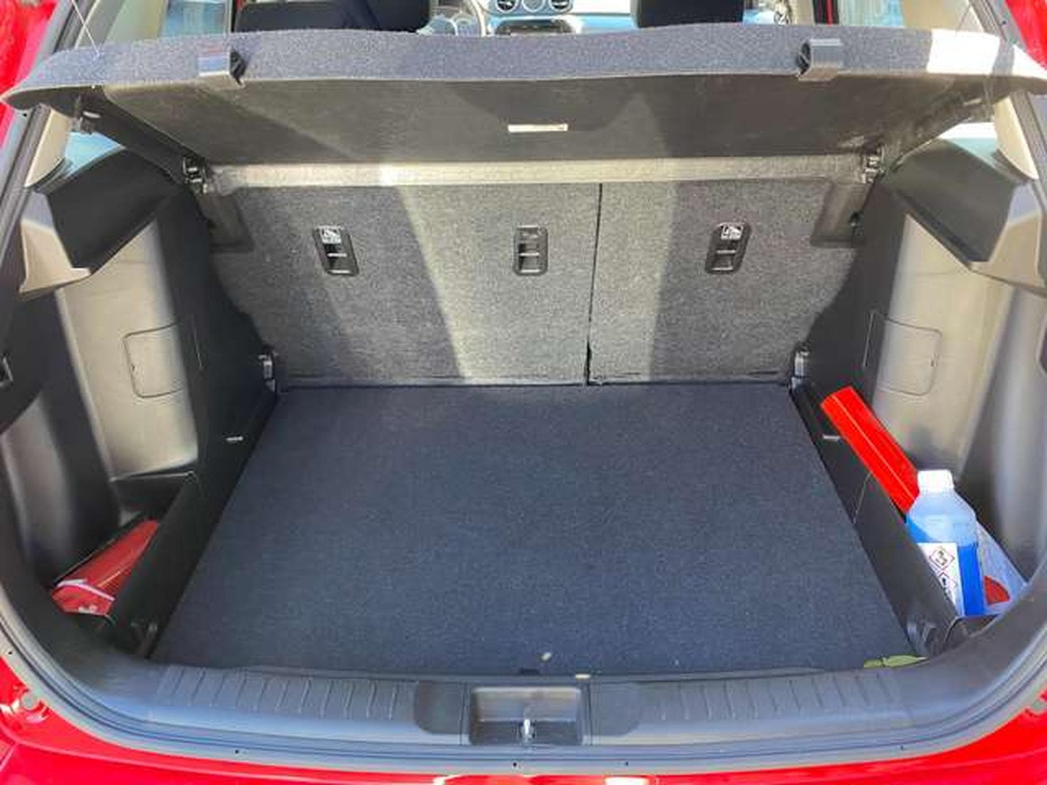 Suzuki Vitara Vitara 1.4 Boosterjet Hybrid Comfort+ "SHINKAI" (2024) - Photo 12