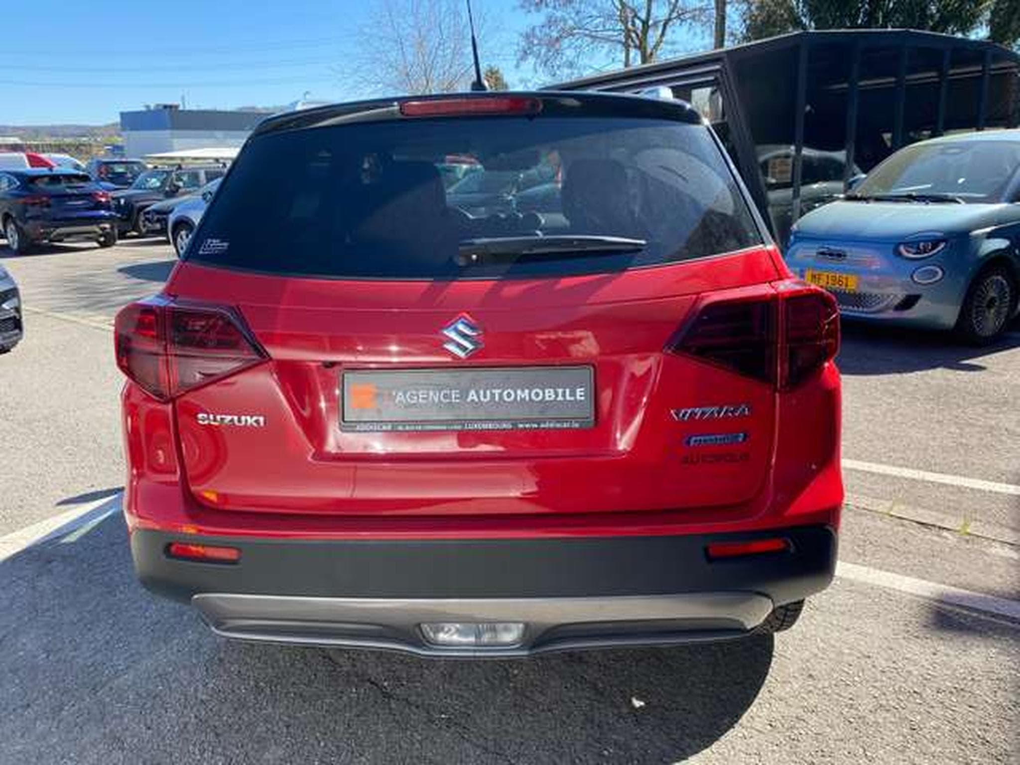 Suzuki Vitara Vitara 1.4 Boosterjet Hybrid Comfort+ "SHINKAI" (2024) - Photo 5