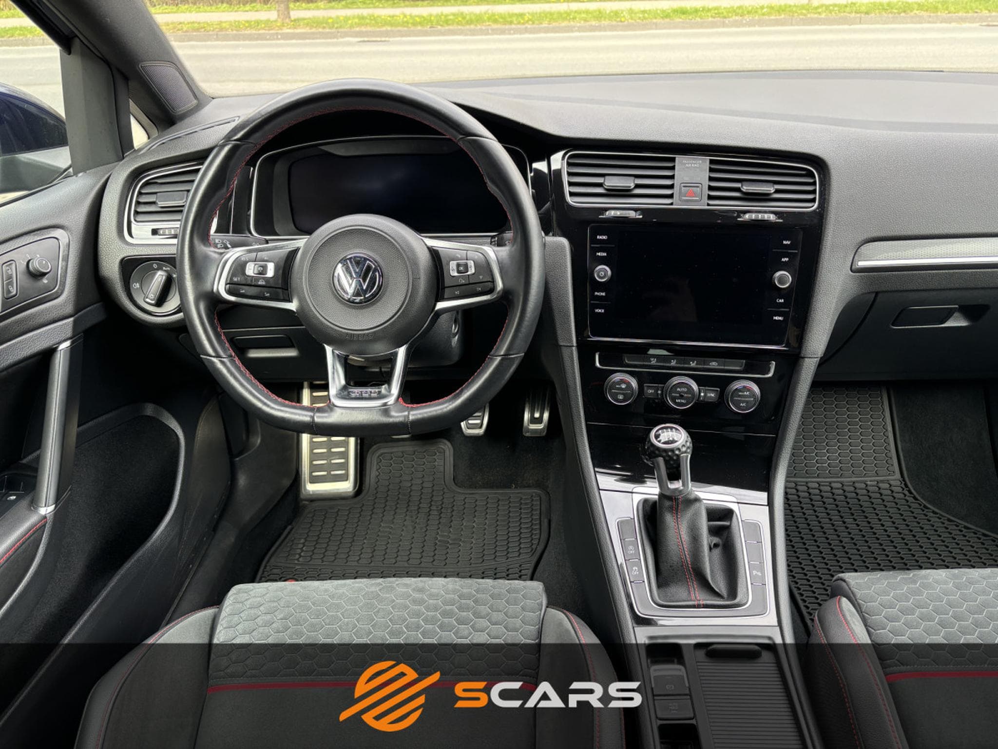 VW Golf Gti Facelift 2.0 Tsi 230cv (2018) - Photo 16