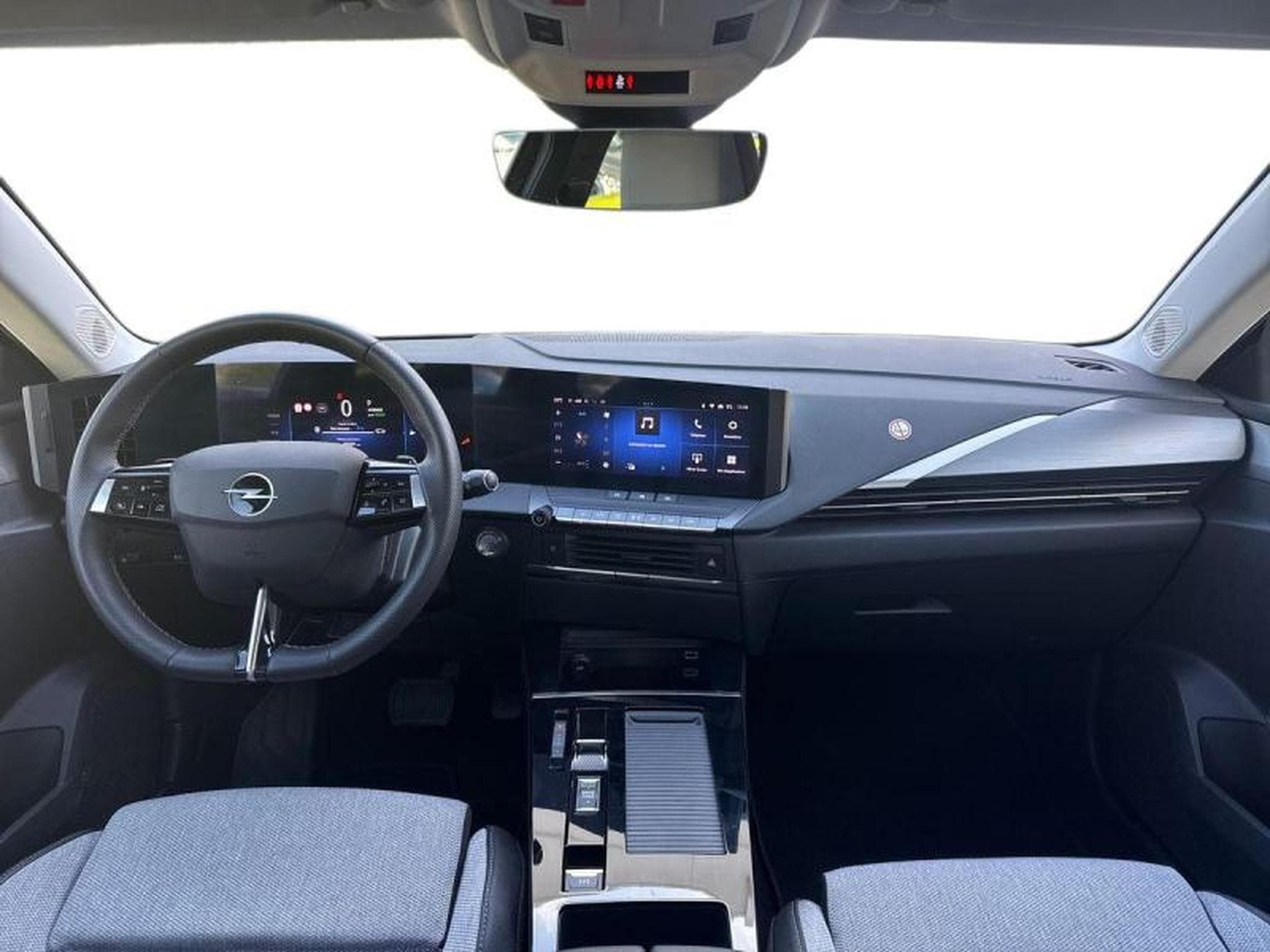 OPEL Astra 1.6 Turbo 180ch Hybrid Elegance BVA8 (2023) - Photo 2