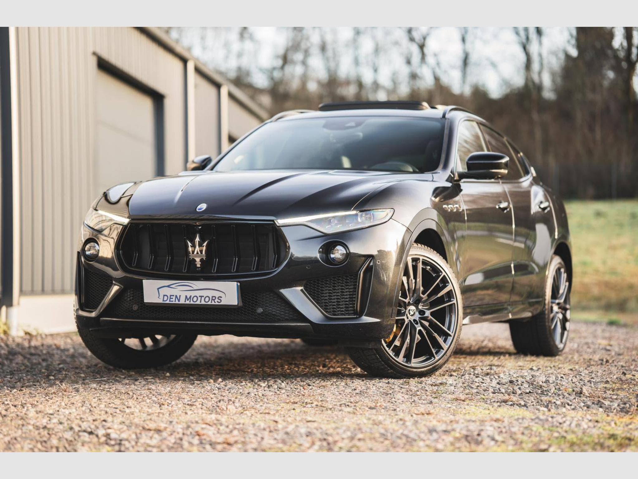 Maserati Levante 3.8 V8 580 ch - Suivi exclusif Maserati, configuration excep (2020) - Foto 2