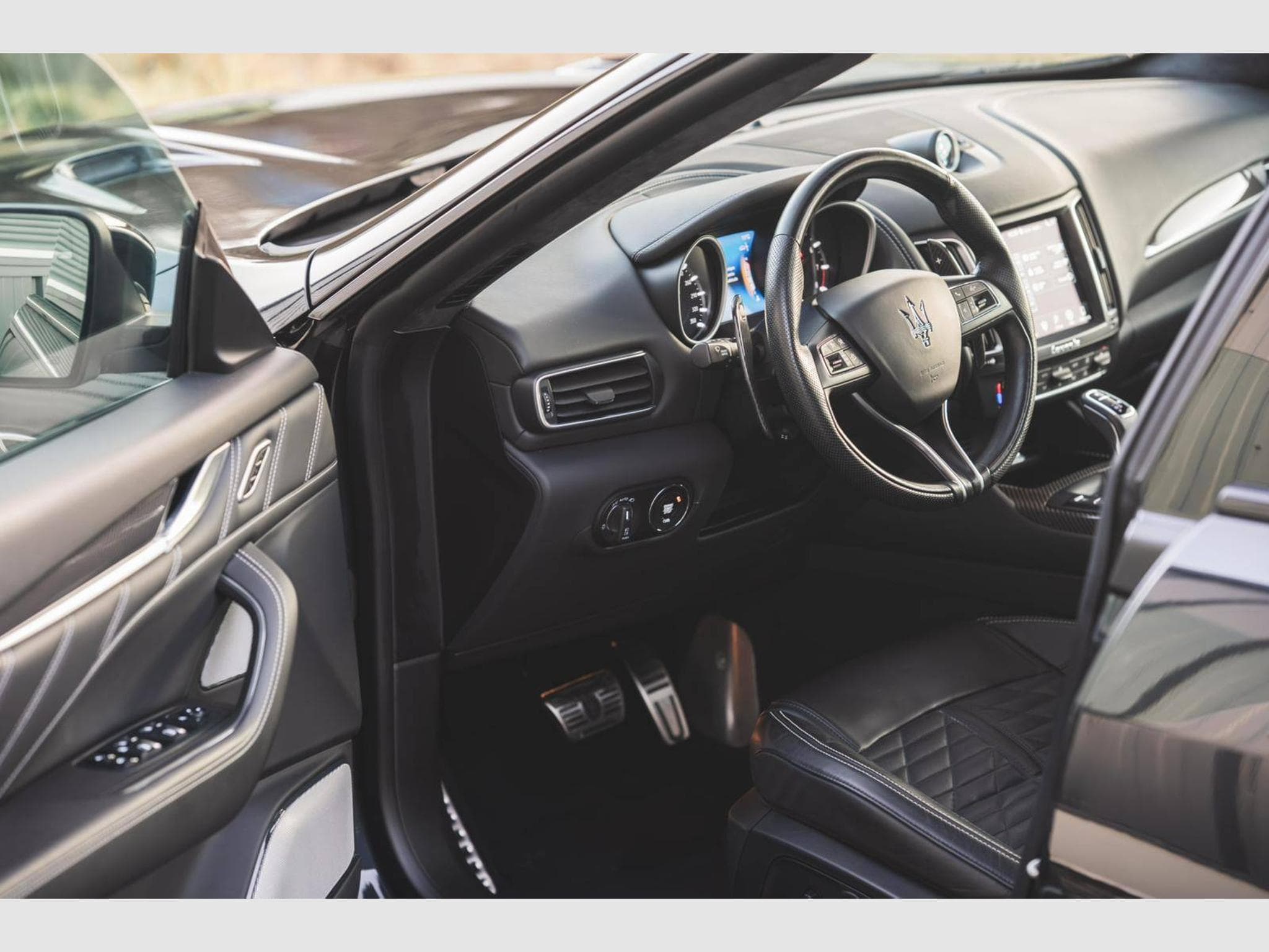 Maserati Levante 3.8 V8 580 ch - Suivi exclusif Maserati, configuration excep (2020) - Foto 28