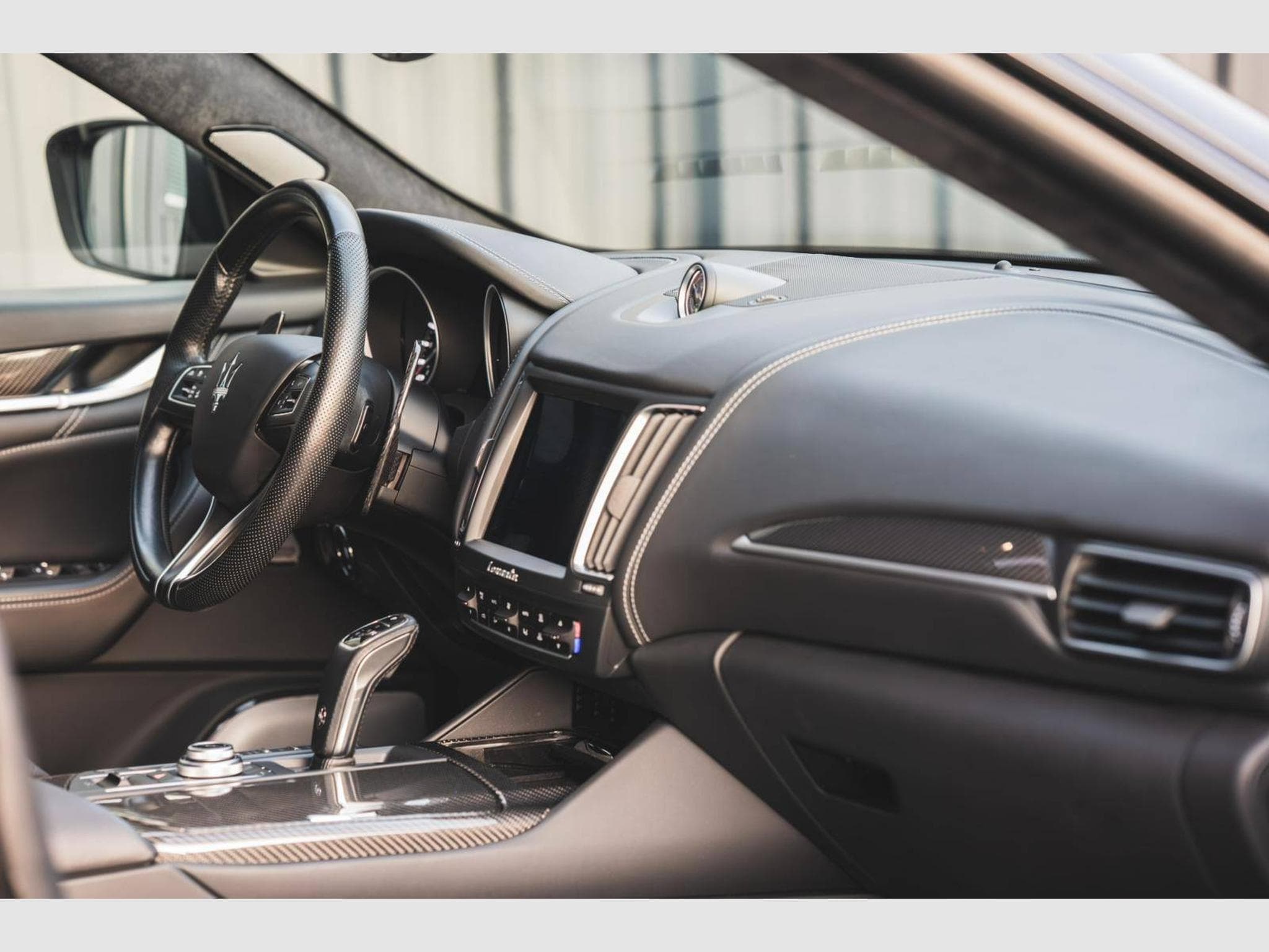 Maserati Levante 3.8 V8 580 ch - Suivi exclusif Maserati, configuration excep (2020) - Foto 33