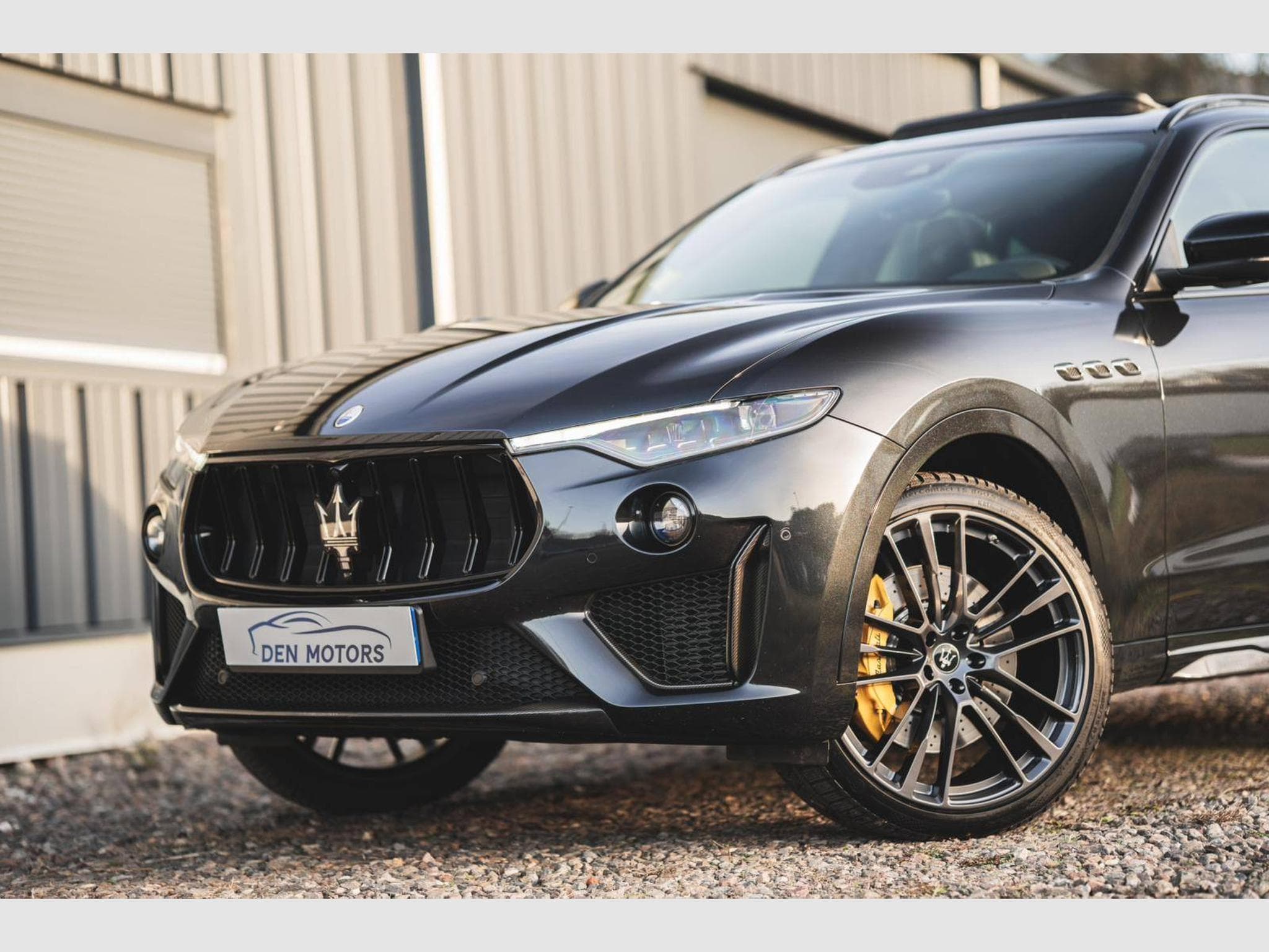 Maserati Levante 3.8 V8 580 ch - Suivi exclusif Maserati, configuration excep (2020) - Foto 9