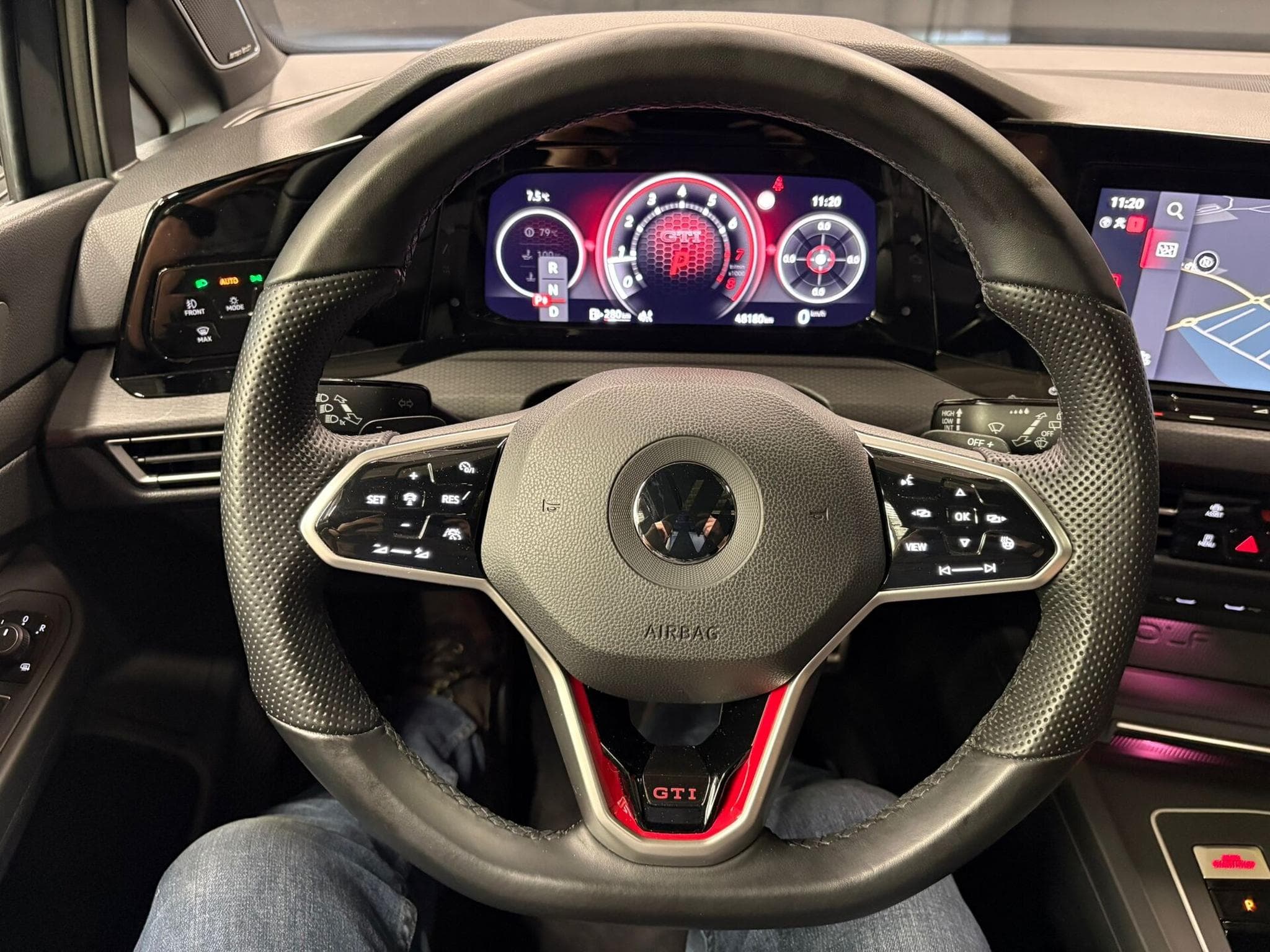 VW Golf GTI 2.0 TSI 245 (2021) - Photo 7