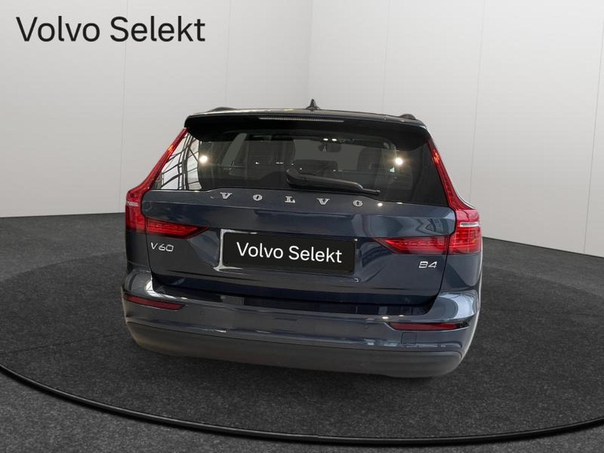 Volvo V60 B4 Core / Essence (2025) - Foto 14