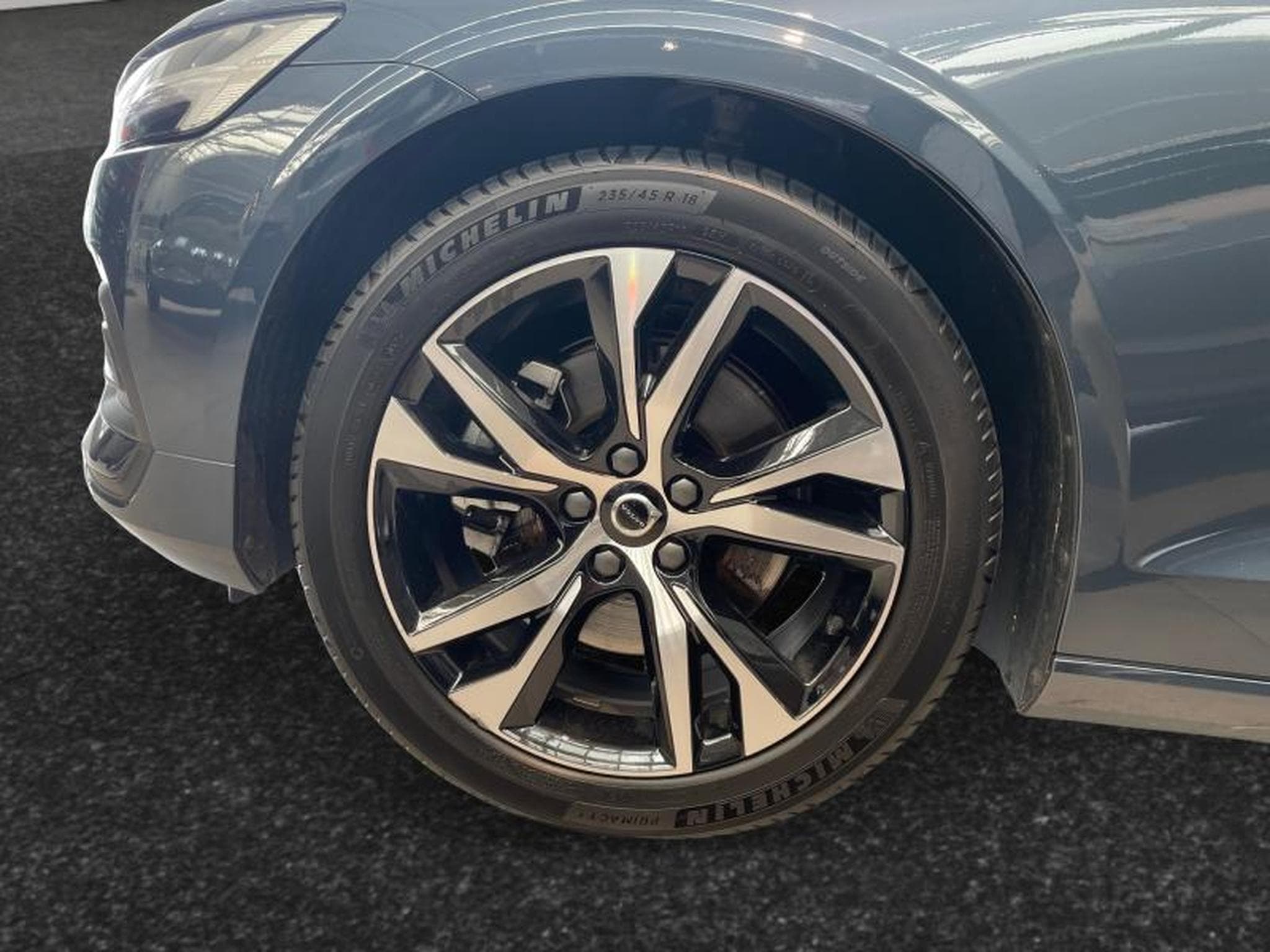 Volvo V60 B4 Core / Essence (2025) - Foto 22